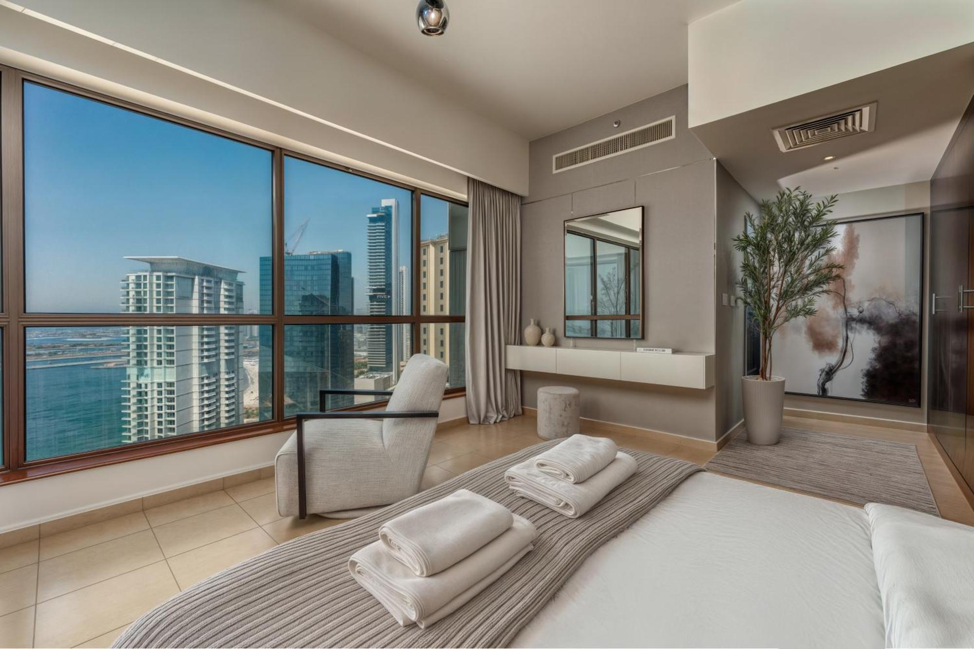 Luxury Eye View Living - Access I Marina Walk Apartment Dubai