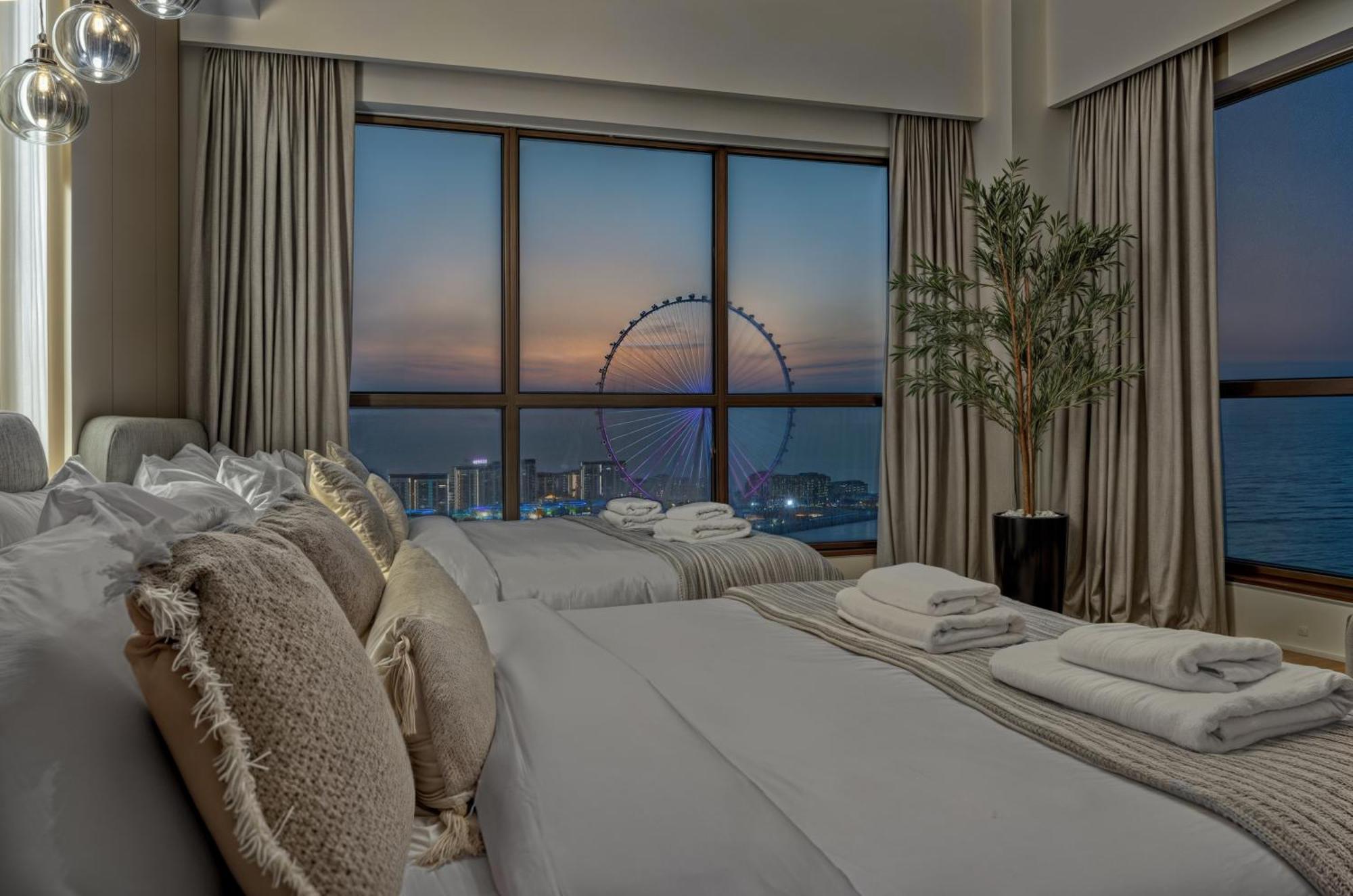 Luxury Eye View Living - Access I Marina Walk *