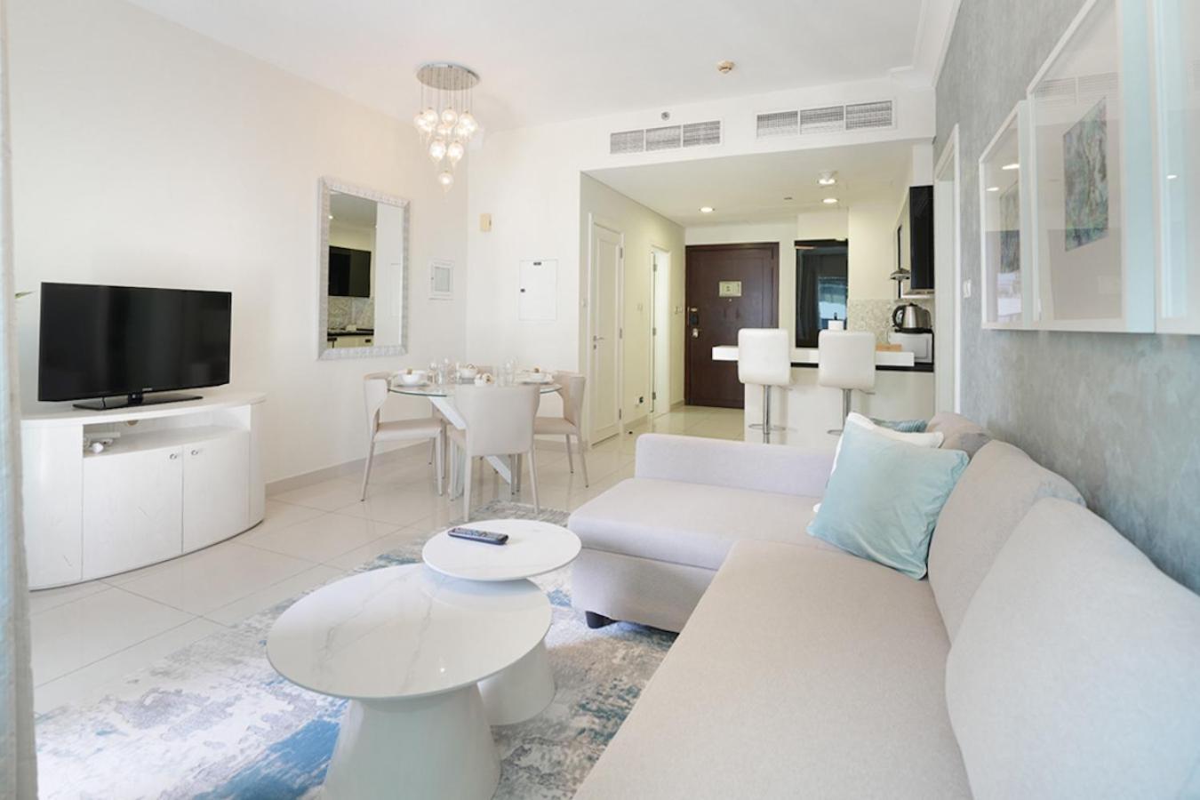 Easygo - Sophisticated 1br In Masion Mall Street With Sky View Apartment Dubai