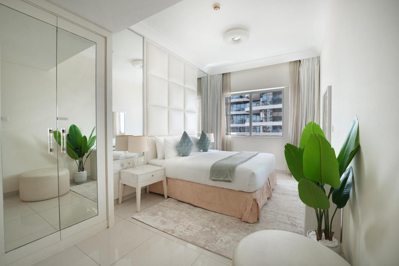Apartment Easygo - Sophisticated 1br In Masion Mall Street With Sky View Dubai