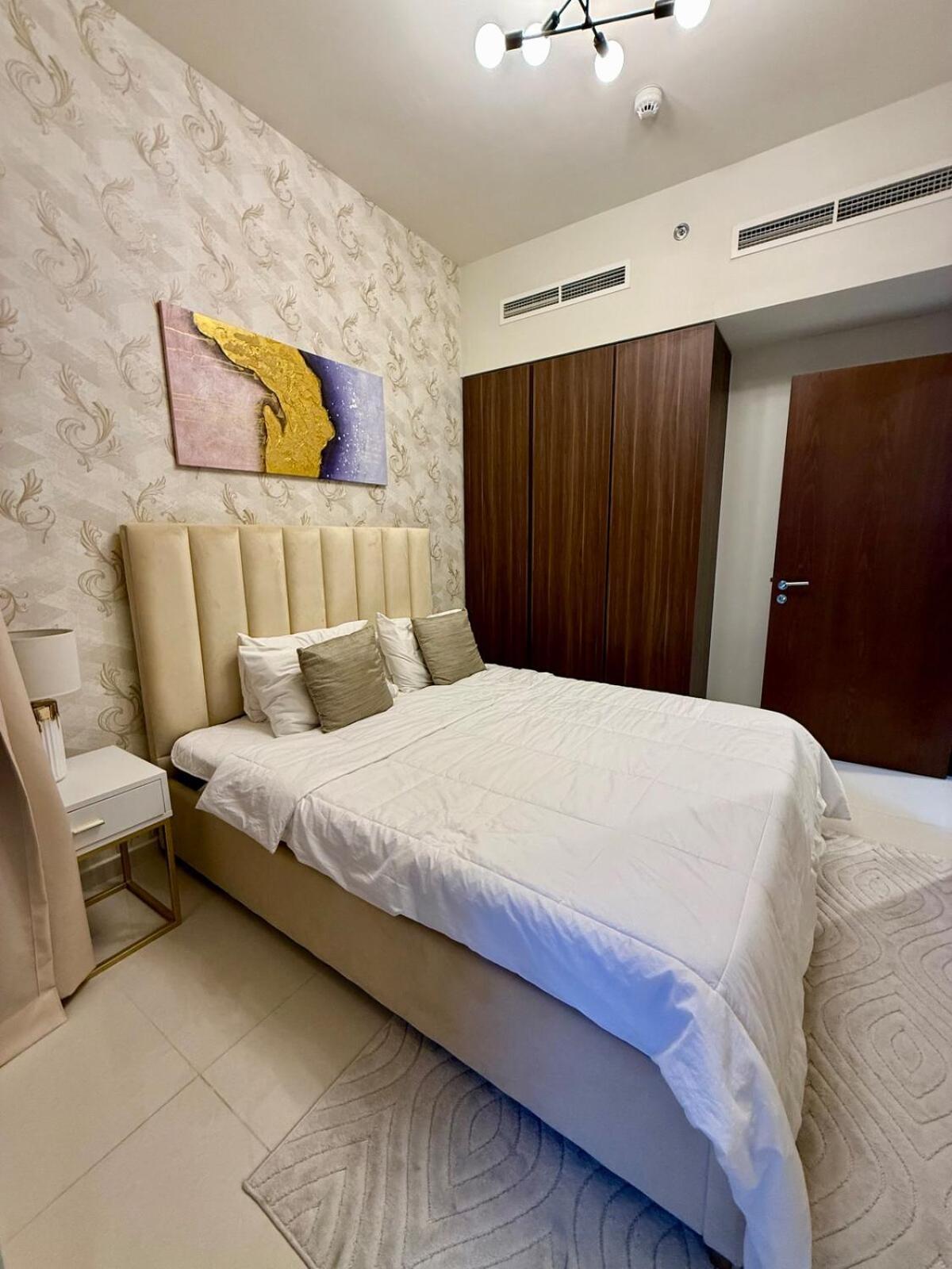 Apartment Damac Reva 5 Mins Walk From Mall