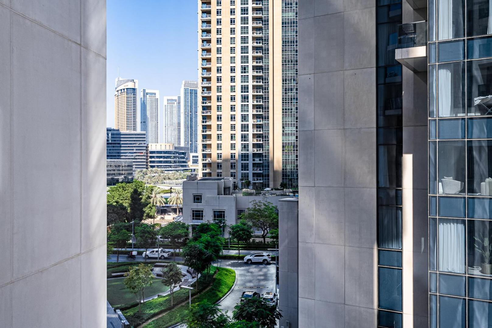 Downtown Spacious 1 Bedroom On Boulevard 2 Minutes Walking Distance To Burj-khalifa Dubai