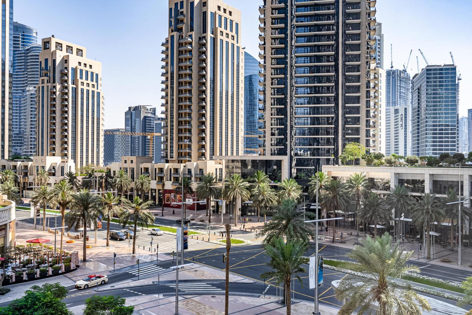 Downtown Spacious 1 Bedroom On Boulevard 2 Minutes Walking Distance To Burj-khalifa Apartment *