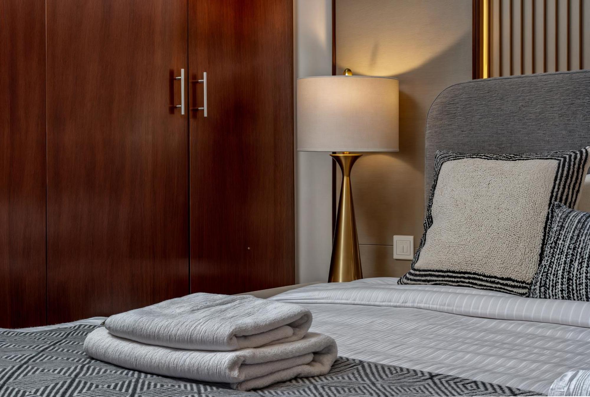 Apartment Luxury Eye View Living - Access I Marina Walk Dubai