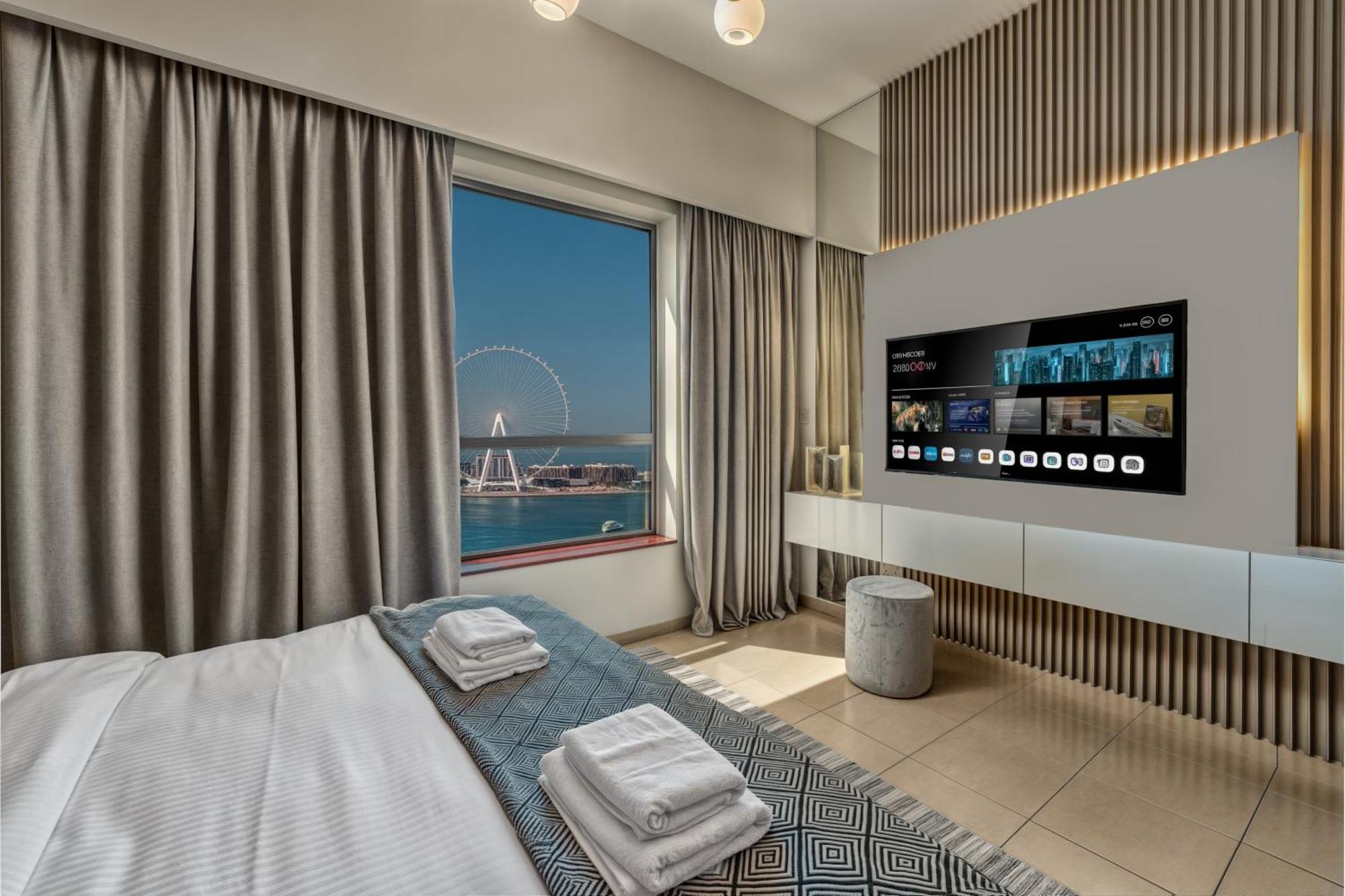 Luxury Eye View Living - Access I Marina Walk Dubai