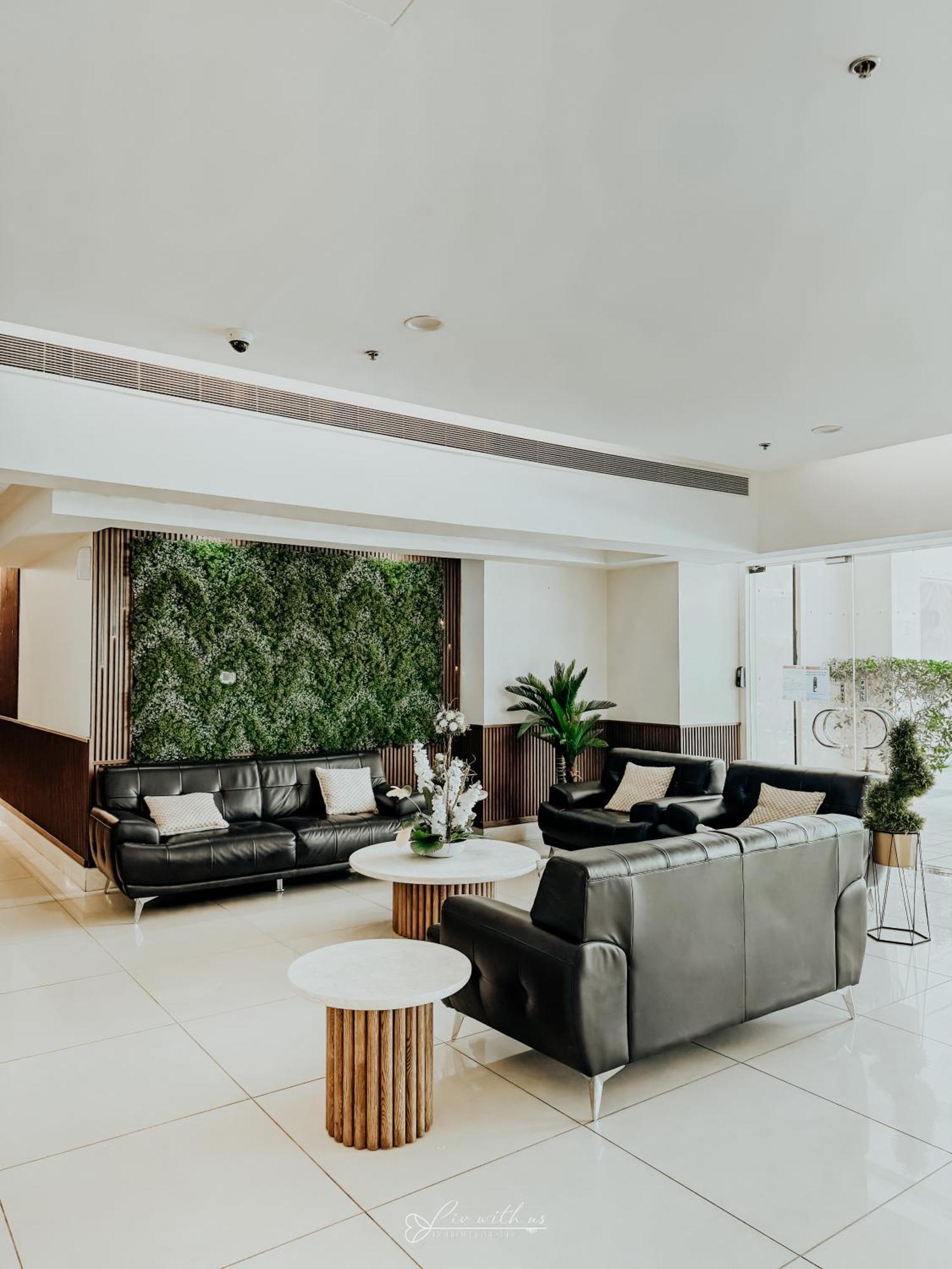 Liv With Us Homes - Marina View Tower B Apartment