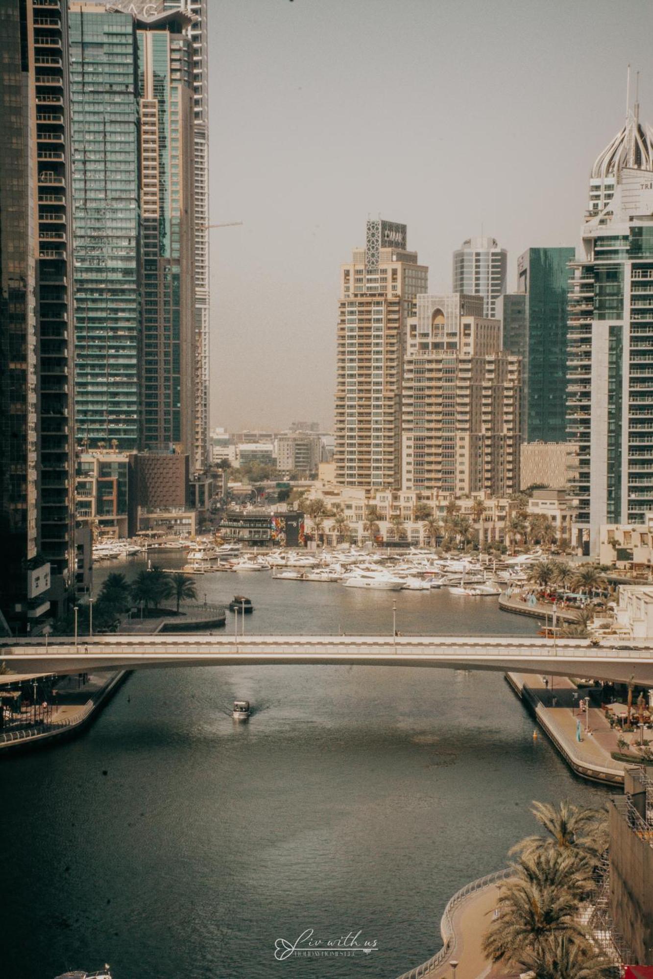 Liv With Us Homes - Marina View Tower B Apartment *