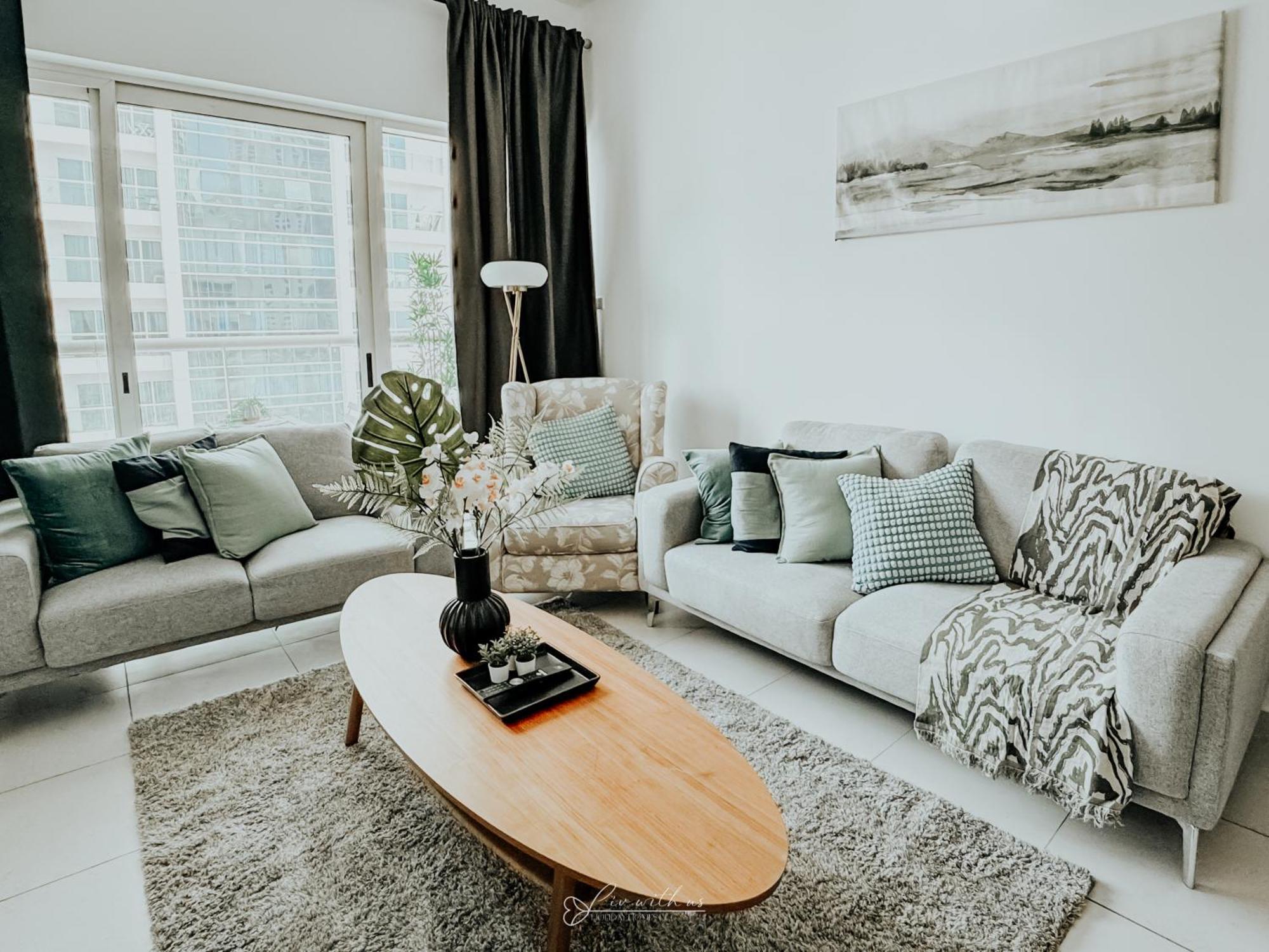 Liv With Us Homes - Marina View Tower B *