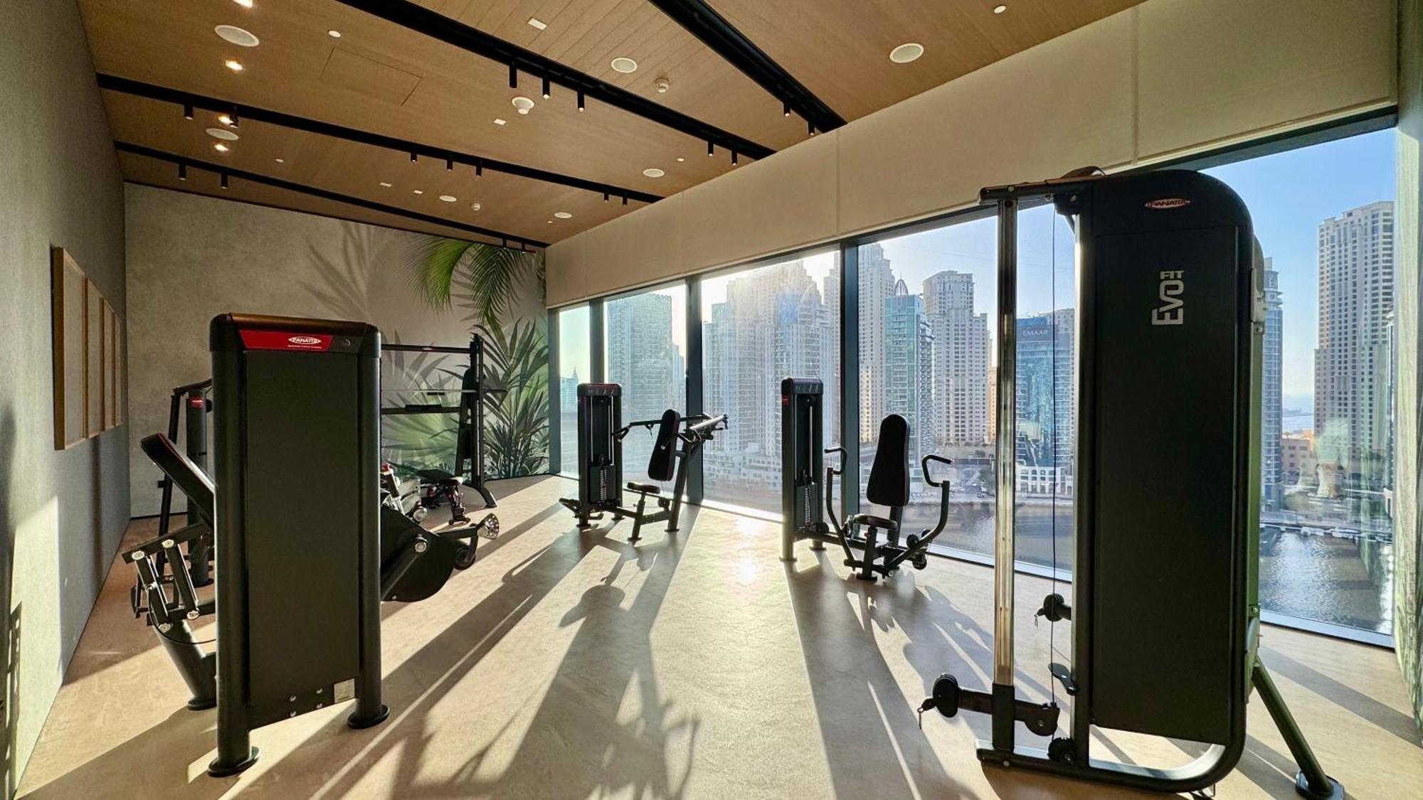 Vida & Yacht Club -new 2 Bhk -sea, Ain & Marina View *