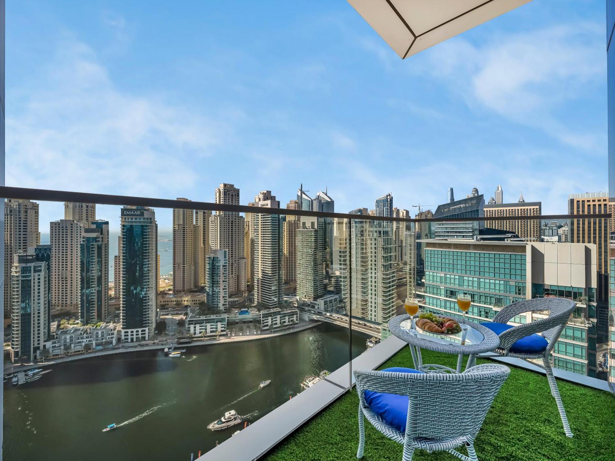 Apartment Vida & Yacht Club -new 2 Bhk -sea, Ain & Marina View