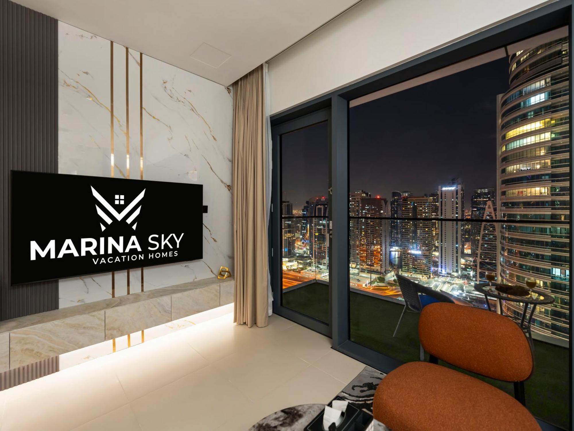 Apartment Vida & Yacht Club -new 2 Bhk -sea, Ain & Marina View Dubai