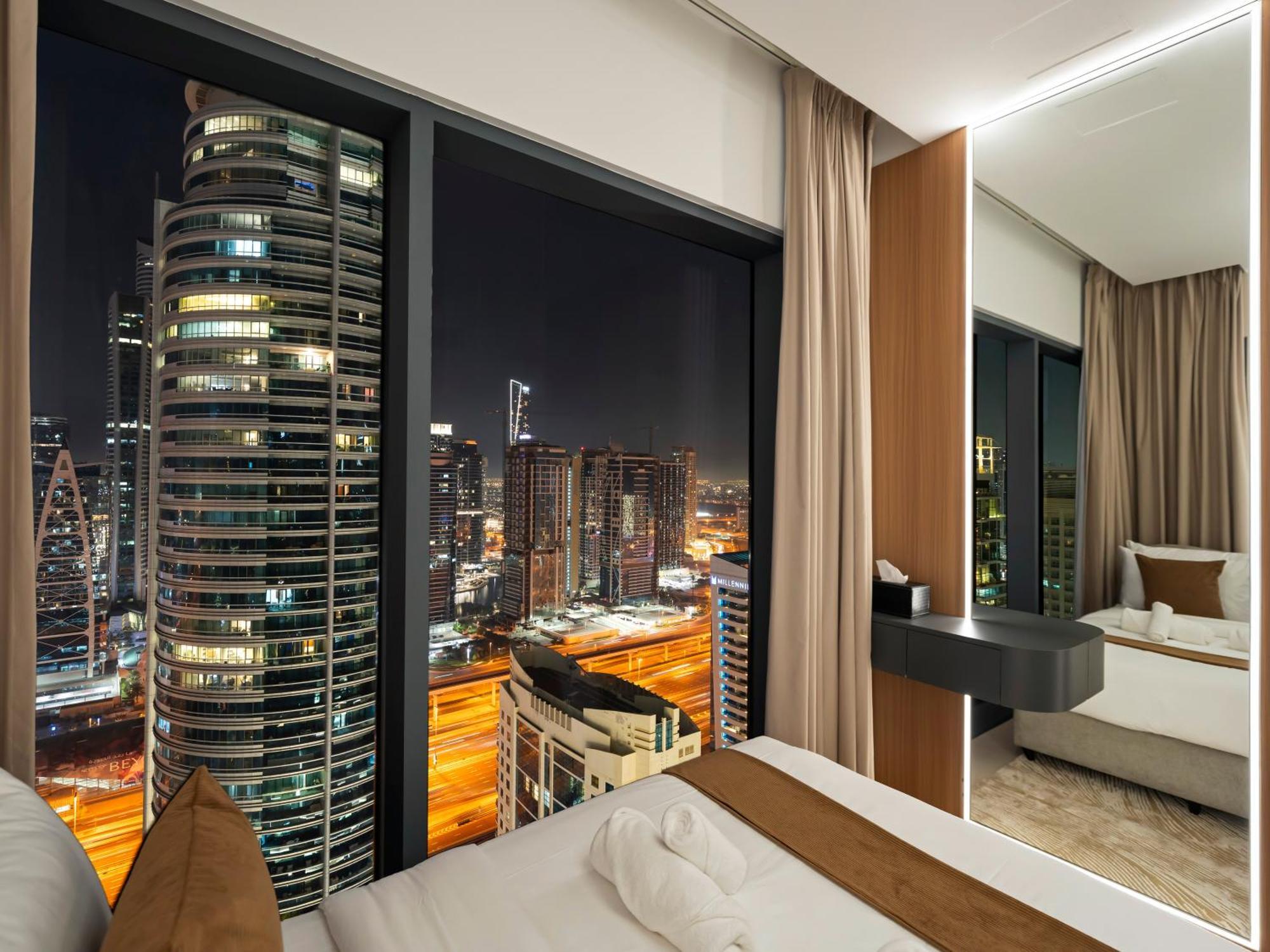 Vida & Yacht Club -new 2 Bhk -sea, Ain & Marina View Apartment