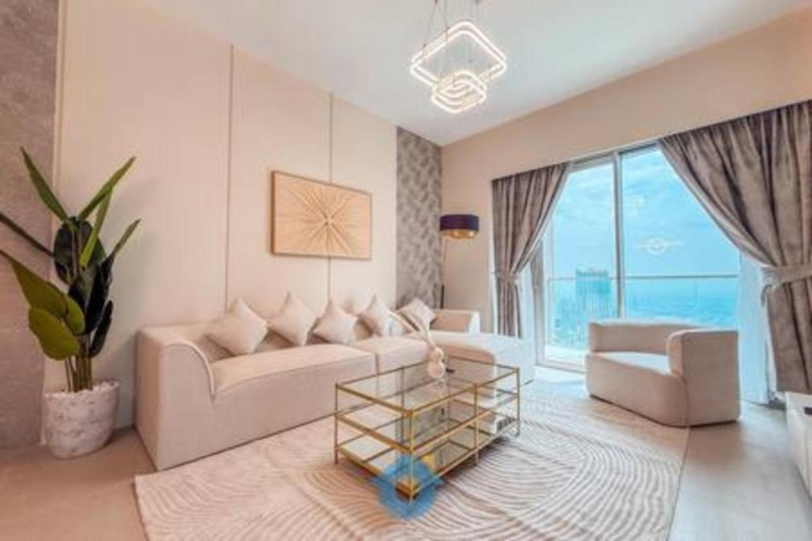 Likehome 5610gr Sky-high Two Bedroom In Downtown Apartment Dubai