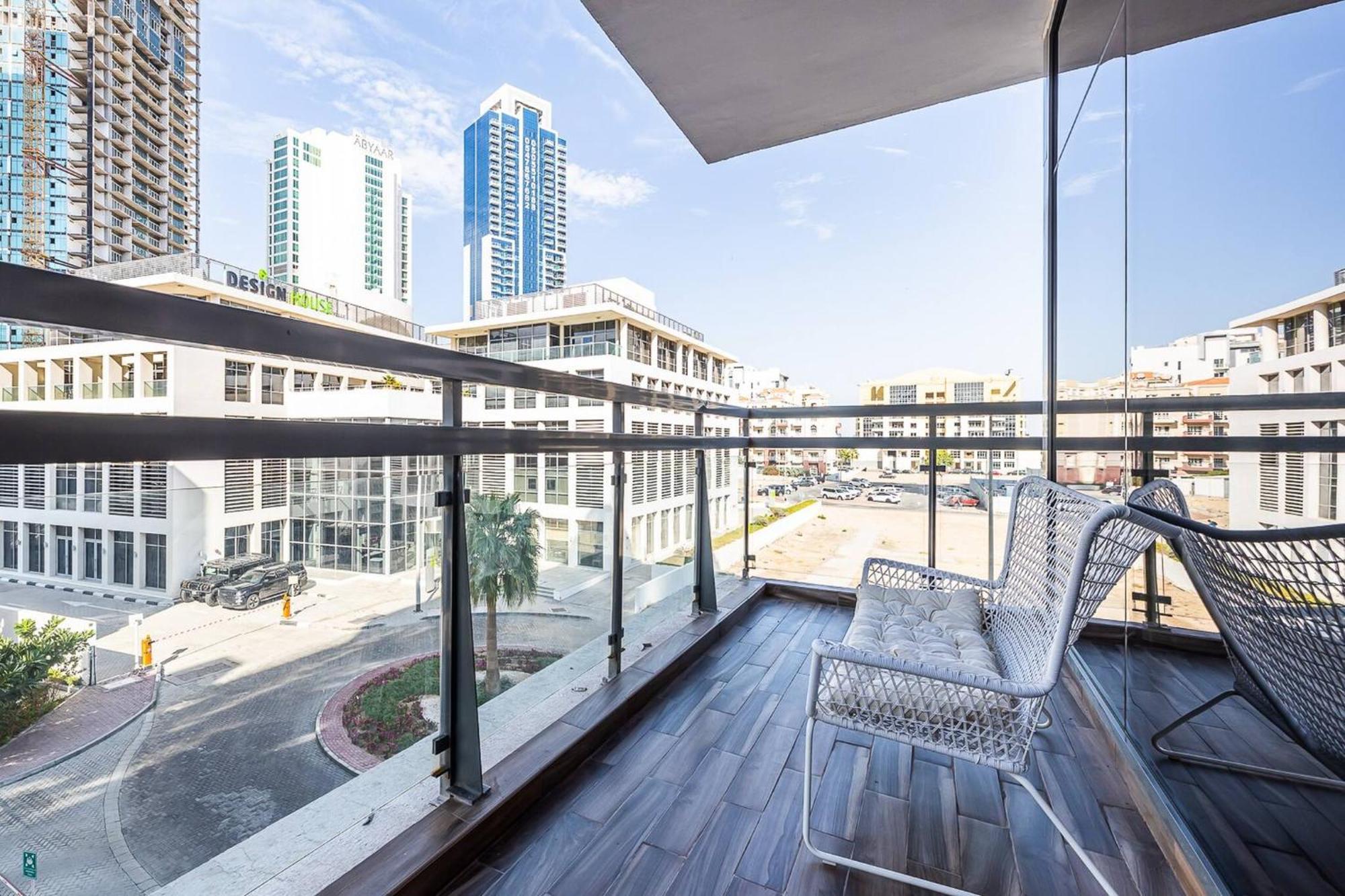 Unique Cosy &spacious 2br In Al Sufouh *