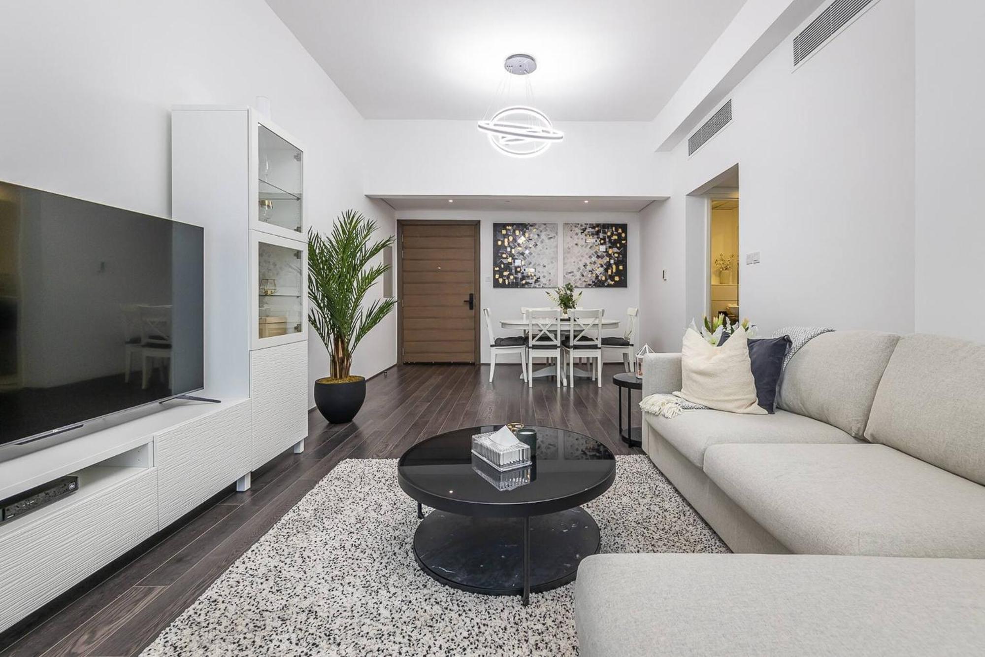 Unique Cosy &spacious 2br In Al Sufouh Apartment