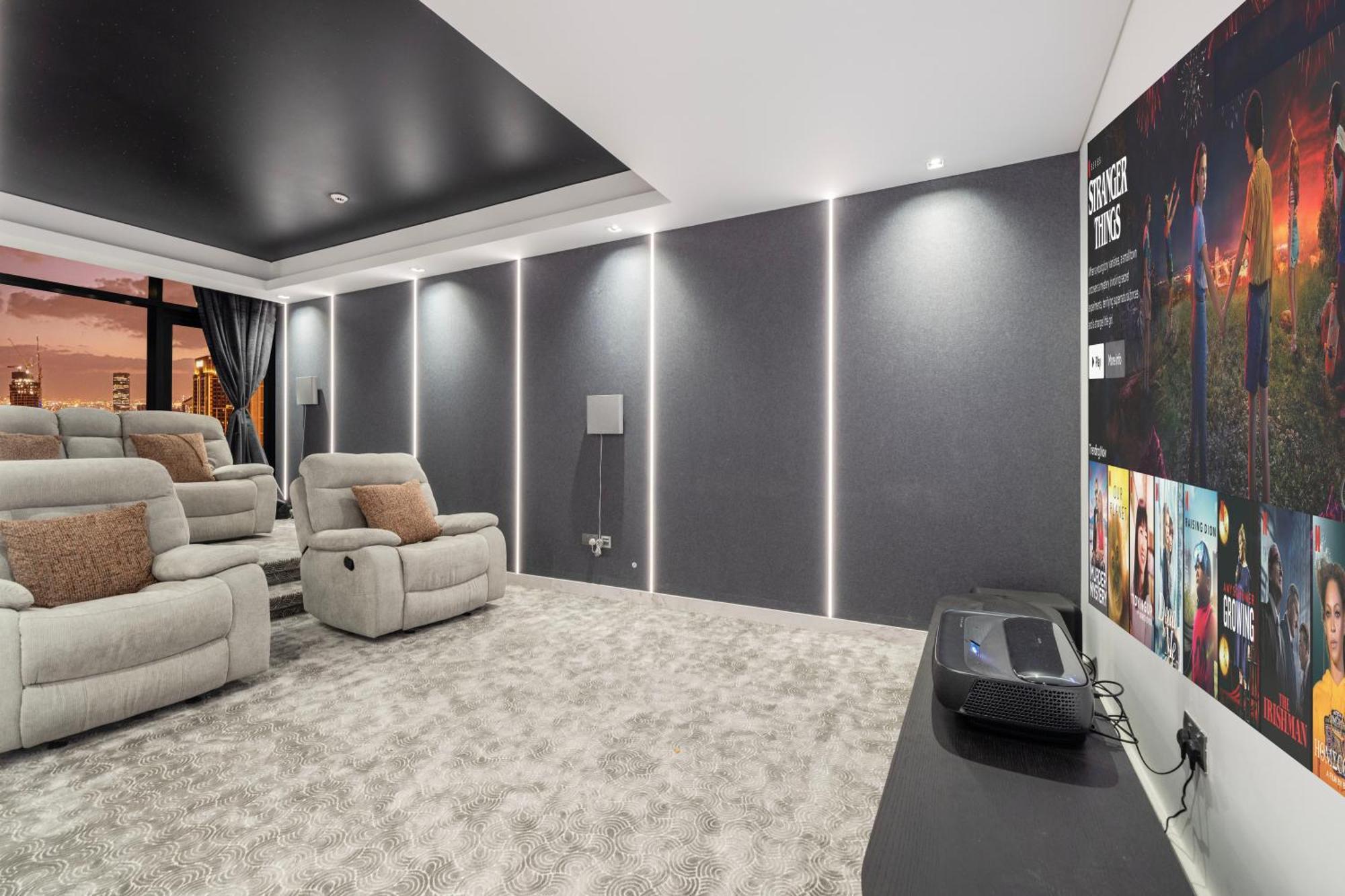 Luxe 6br Penthouse With Burj View & Private Cinema