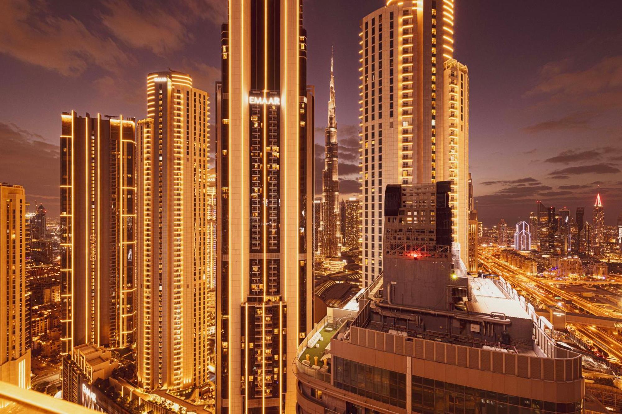 Luxe 6br Penthouse With Burj View & Private Cinema Apartment