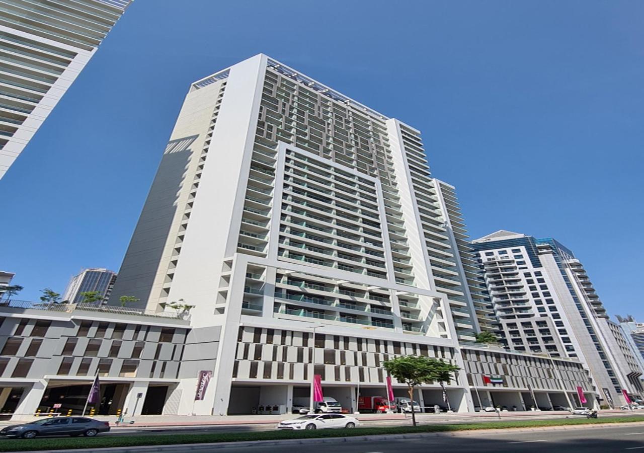 Keyrock Living - Luxury 1br With View At Reva Apartment *