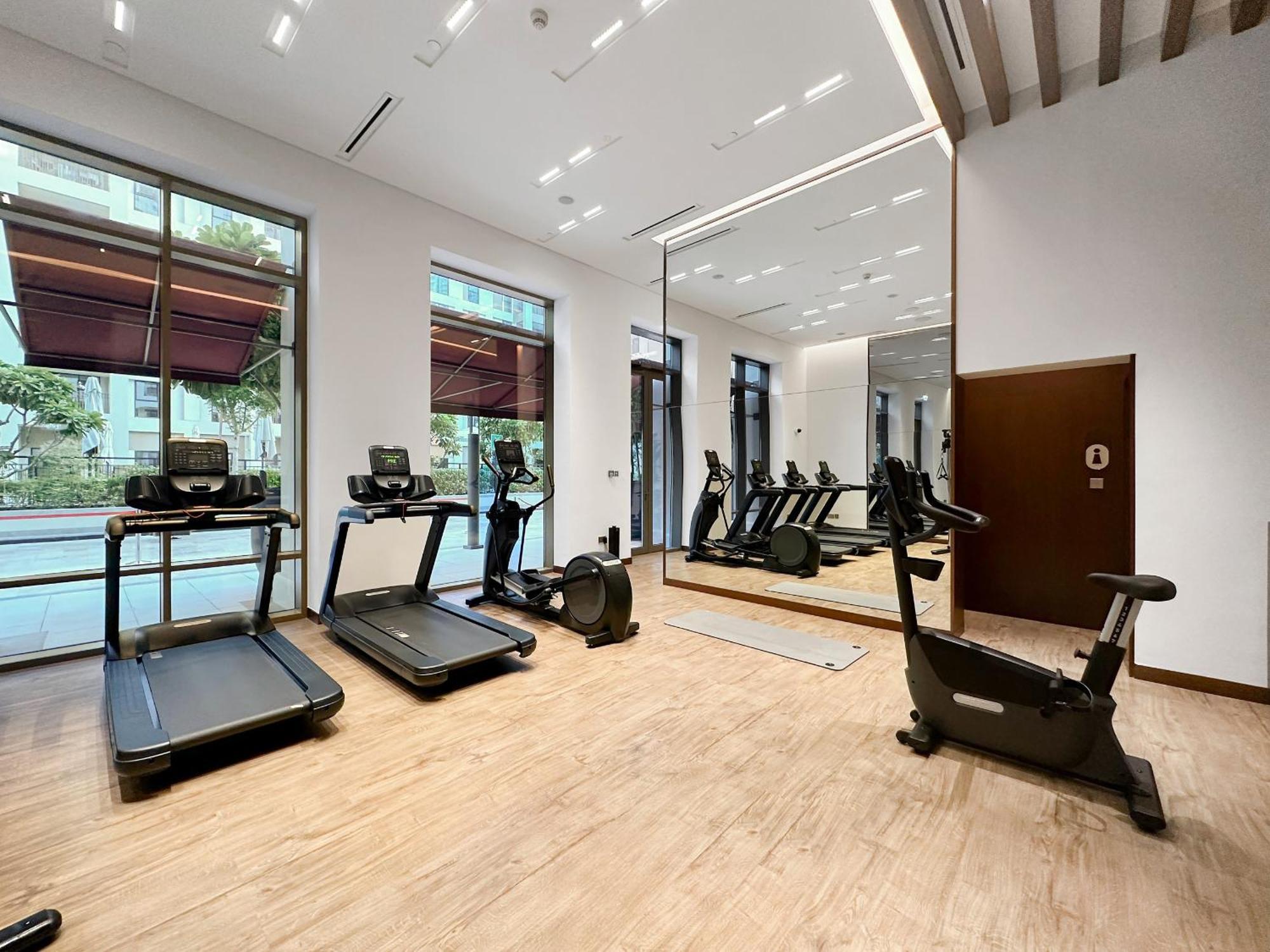 Apartment Vayk - Modern 1 Bd Near The Lagoon In Creek Harbour *