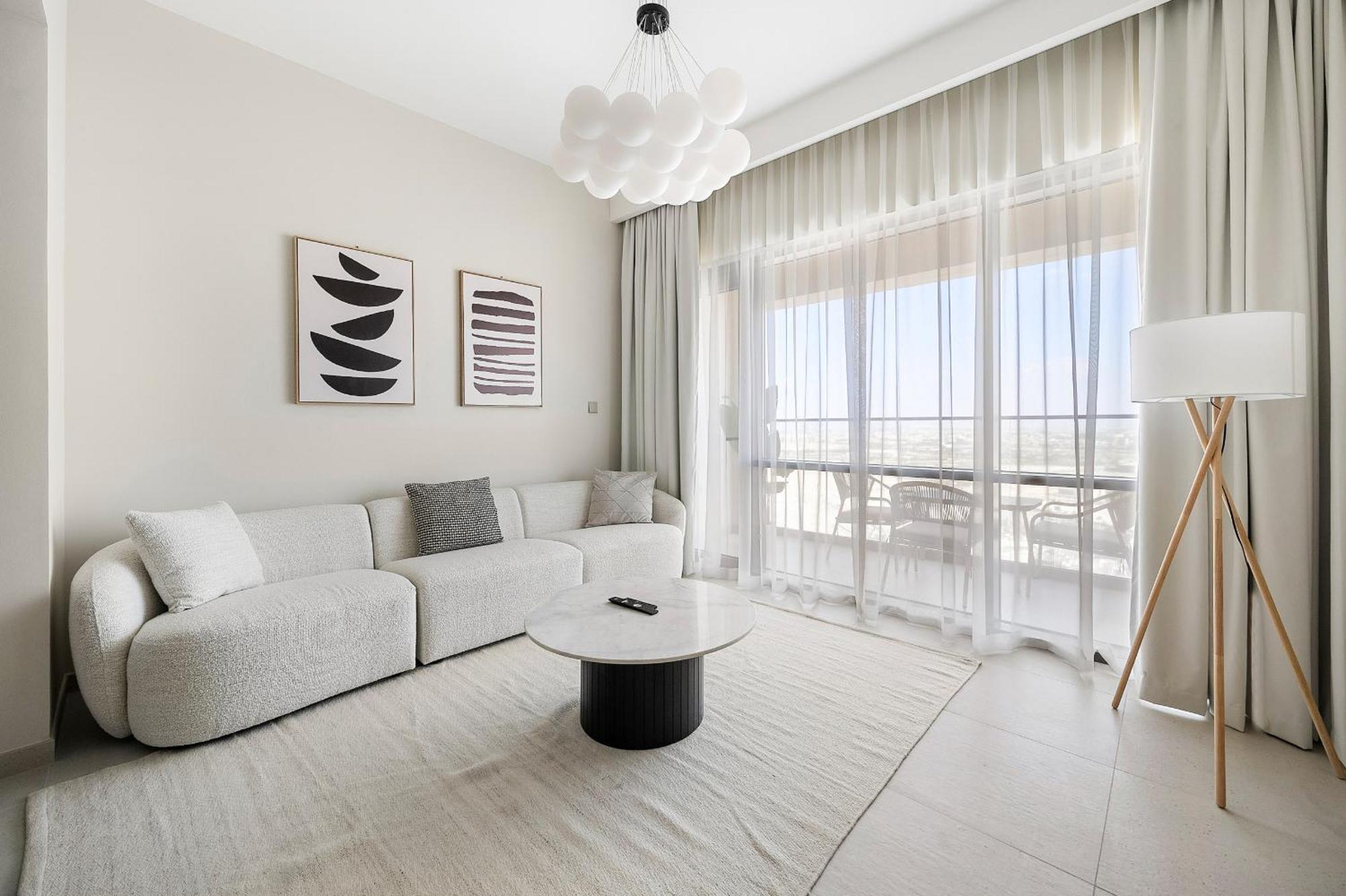 Apartment Vayk - Modern 1 Bd Near The Lagoon In Creek Harbour *