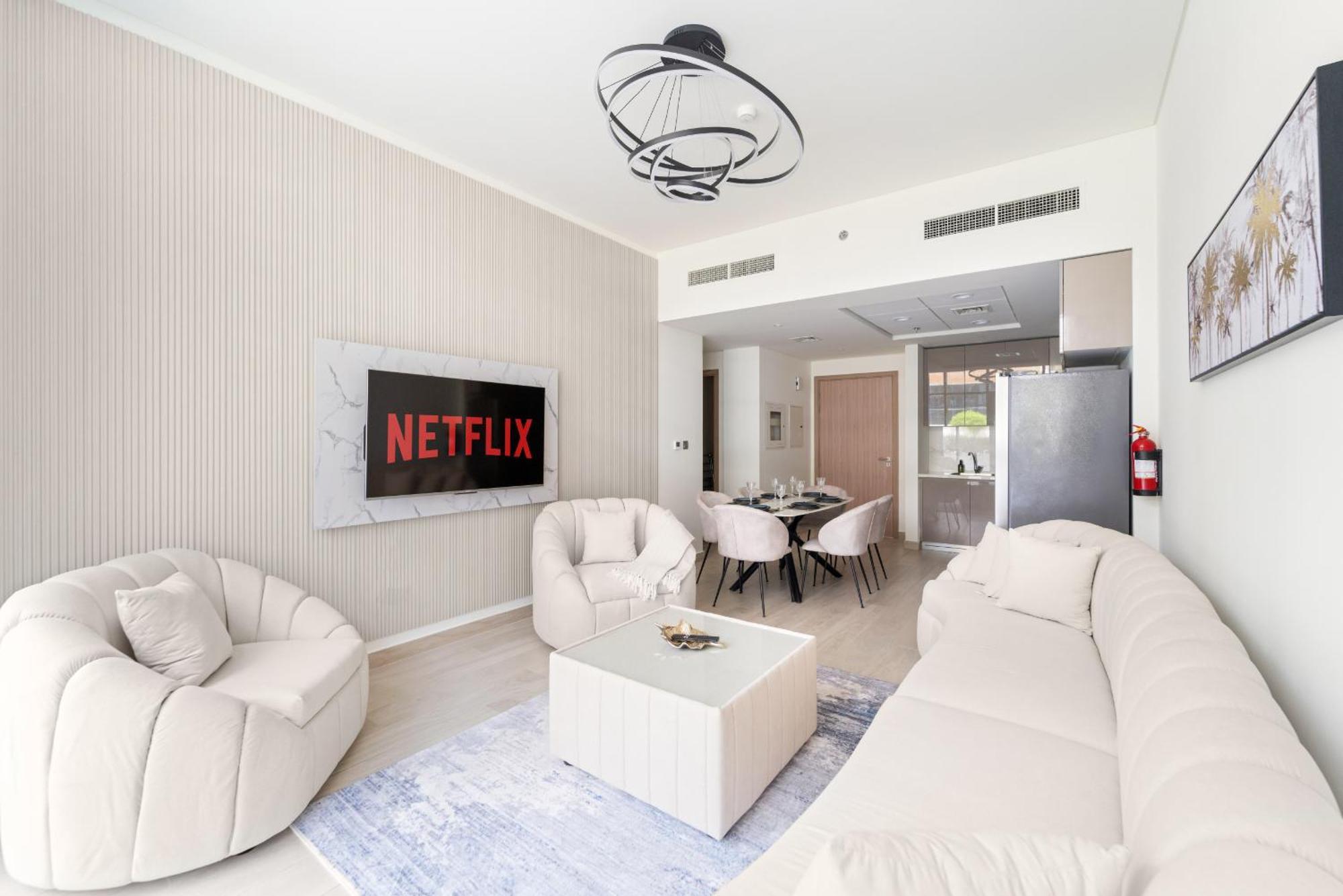 Vayk - Modern 3 Bd With A Spacious Terrace Apartment Dubai