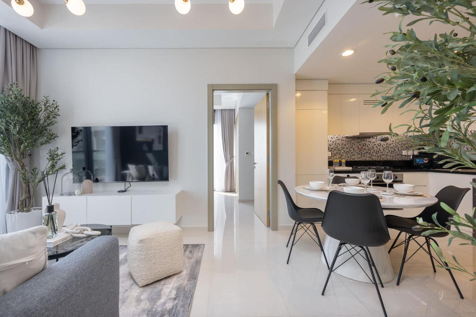 Modern Luxe 2br In Business Bay Dubai