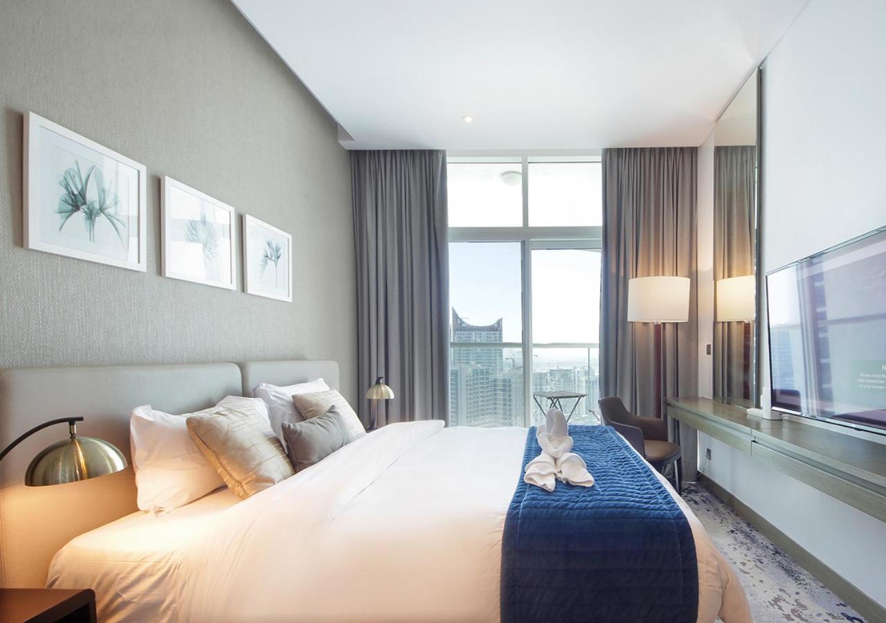 Apartment Luxury Damac W Canal View Near Burj Khalifa Dubai