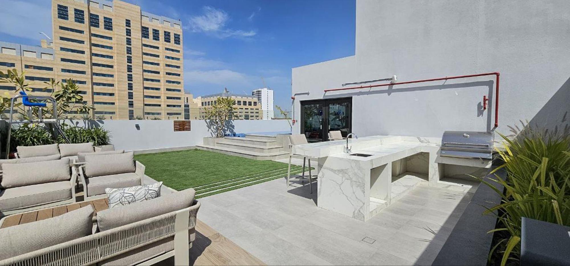 Luxury Jvc Modern 1bhk Pool & Gym Access * Dubai