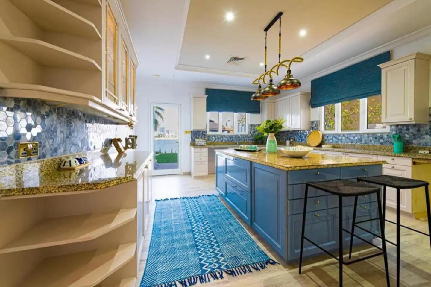 Contemporary Spanish Style Beachfront In Palm Jumeirah