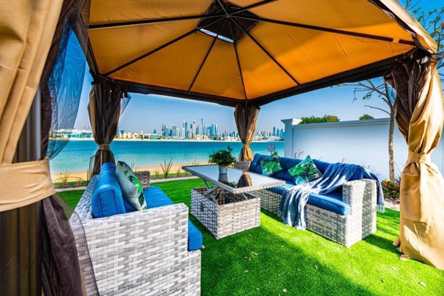 Contemporary Spanish Style Beachfront In Palm Jumeirah