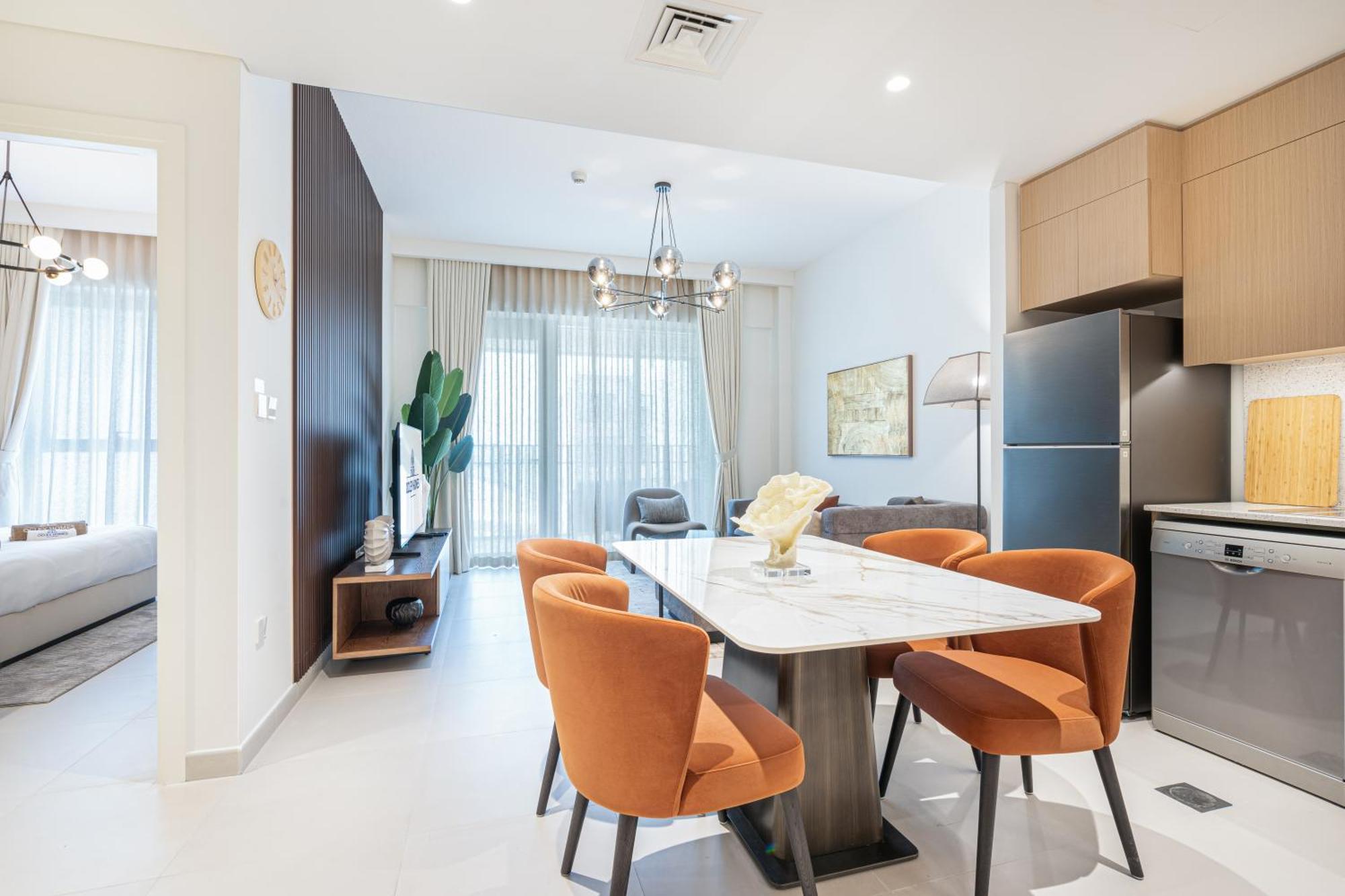 Apartment Chic Bright In Creek With Lagoon Access Dubai