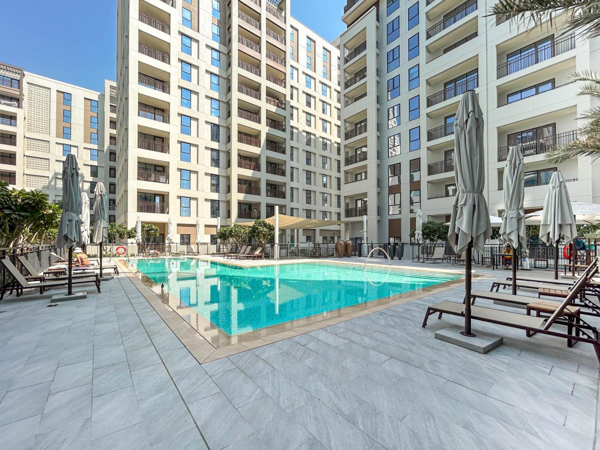 Apartment Chic Bright In Creek With Lagoon Access Dubai