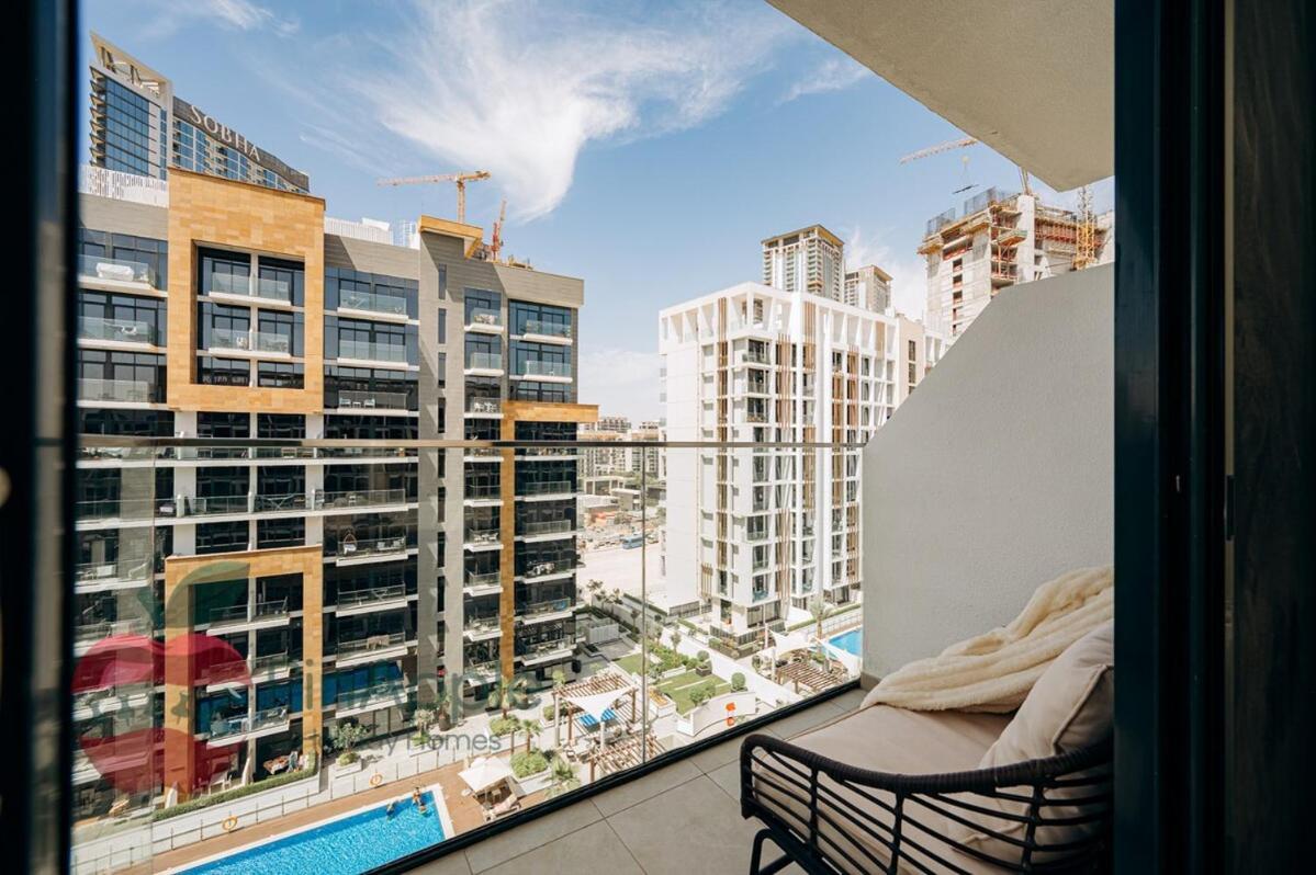 Apartment Stylish In Azizi 42 Dubai