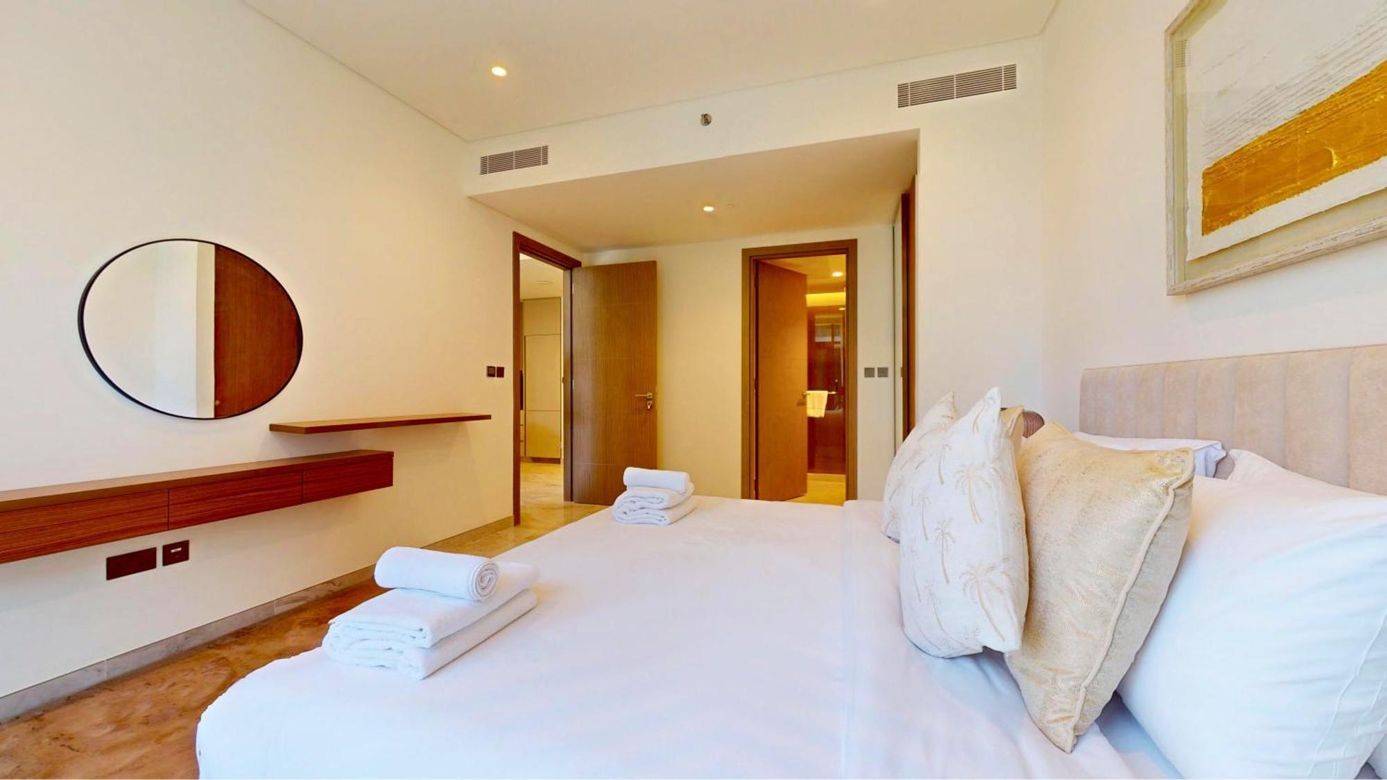 Apartment Designer Interiors - Canal View 1br In Business Bay Dubai