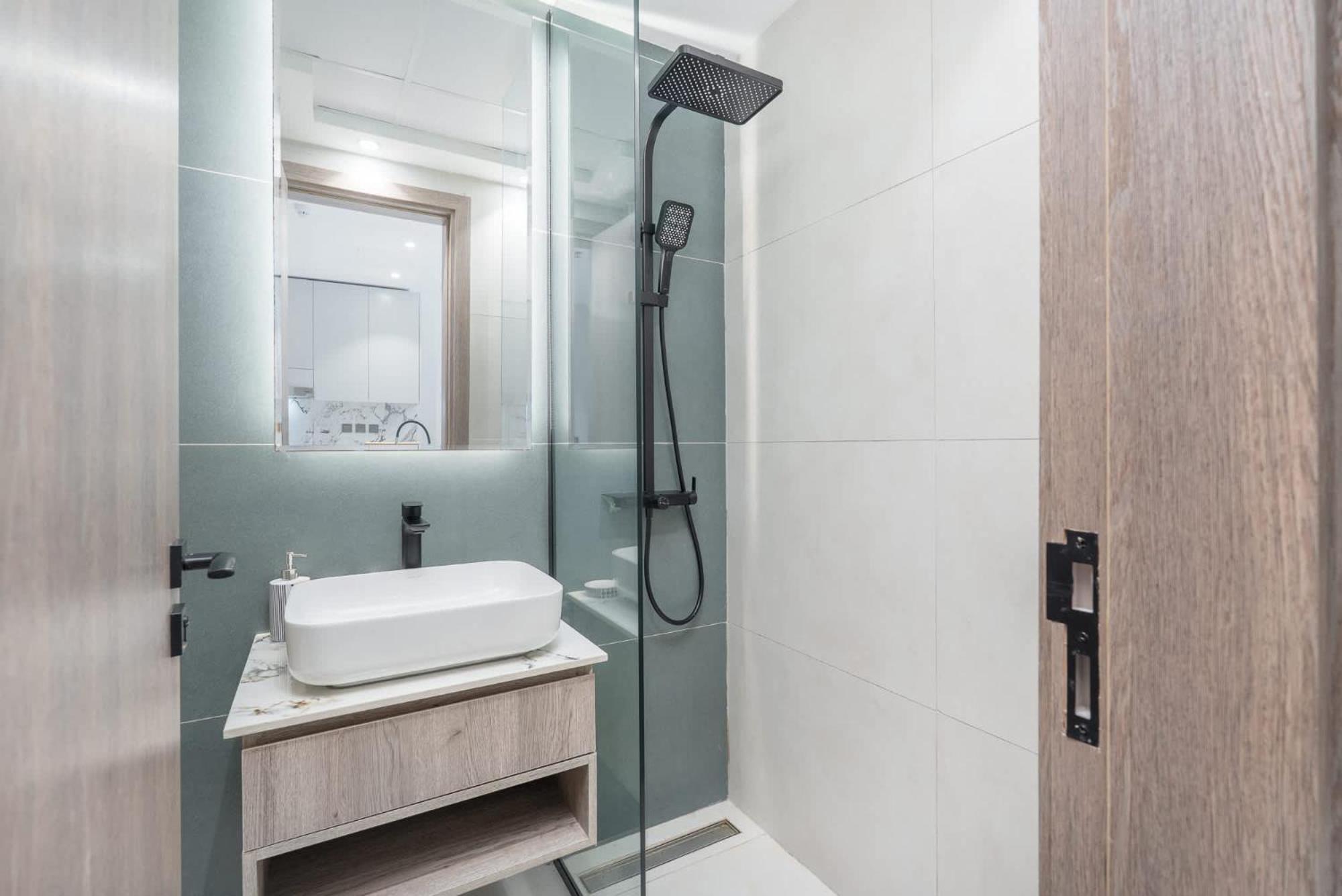 Apartment Stylish 1-bedroom Retreat In Amal Tower Sports Dubai