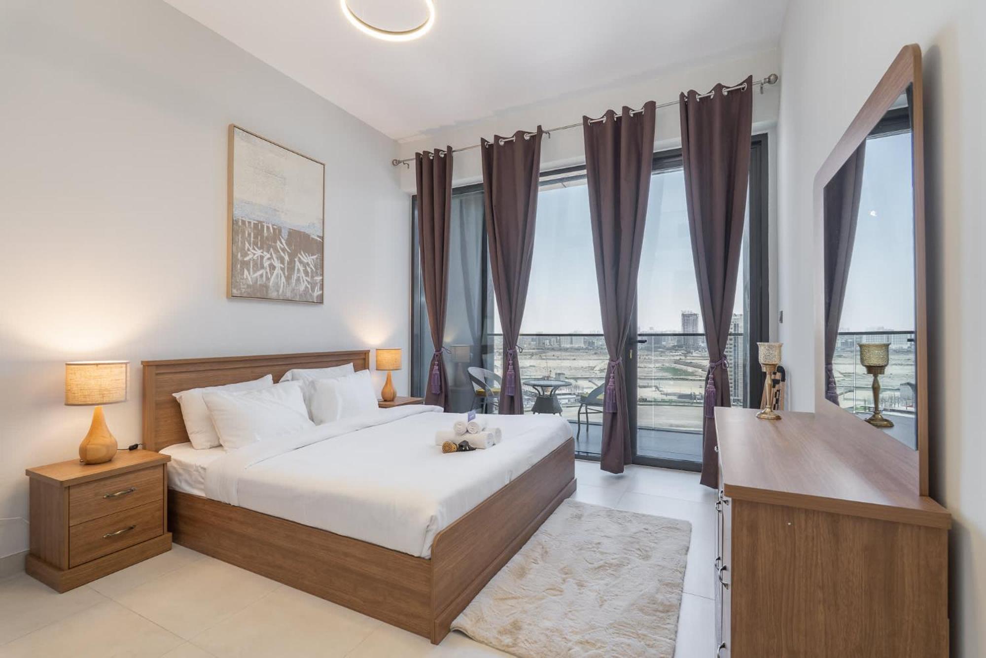 Stylish 1-bedroom Retreat In Amal Tower Sports Dubai