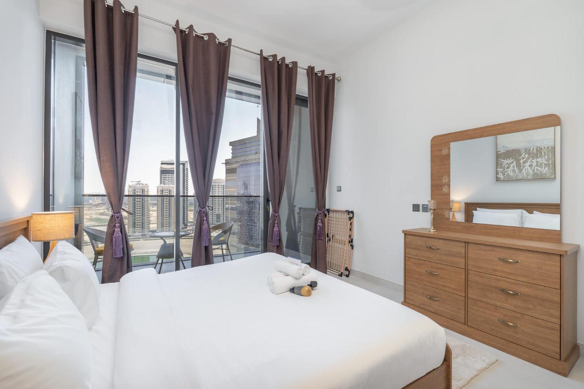 Stylish 1-bedroom Retreat In Amal Tower Sports Apartment *