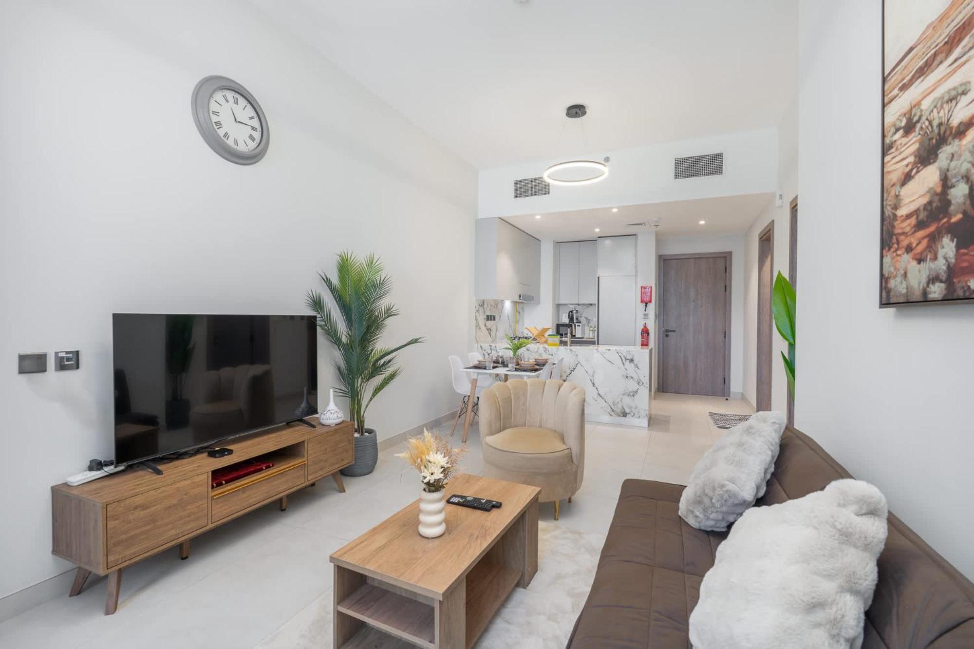 Stylish 1-bedroom Retreat In Amal Tower Sports * Dubai