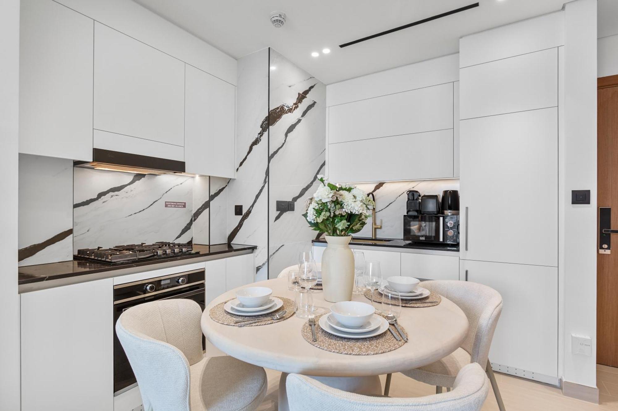 Exclusive 1 Bedroom In Trillionaire Residences * Dubai