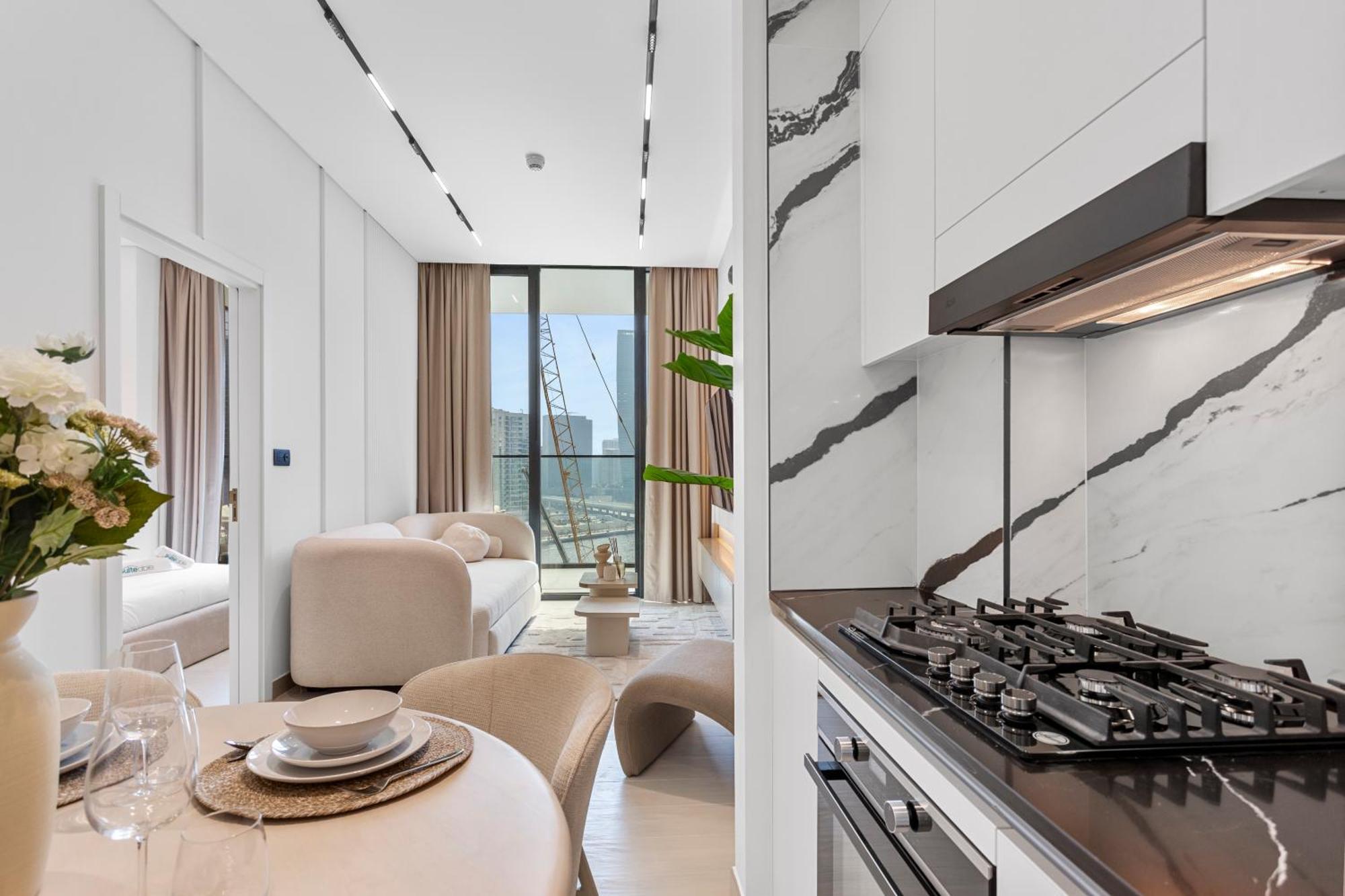 Exclusive 1 Bedroom In Trillionaire Residences Apartment *