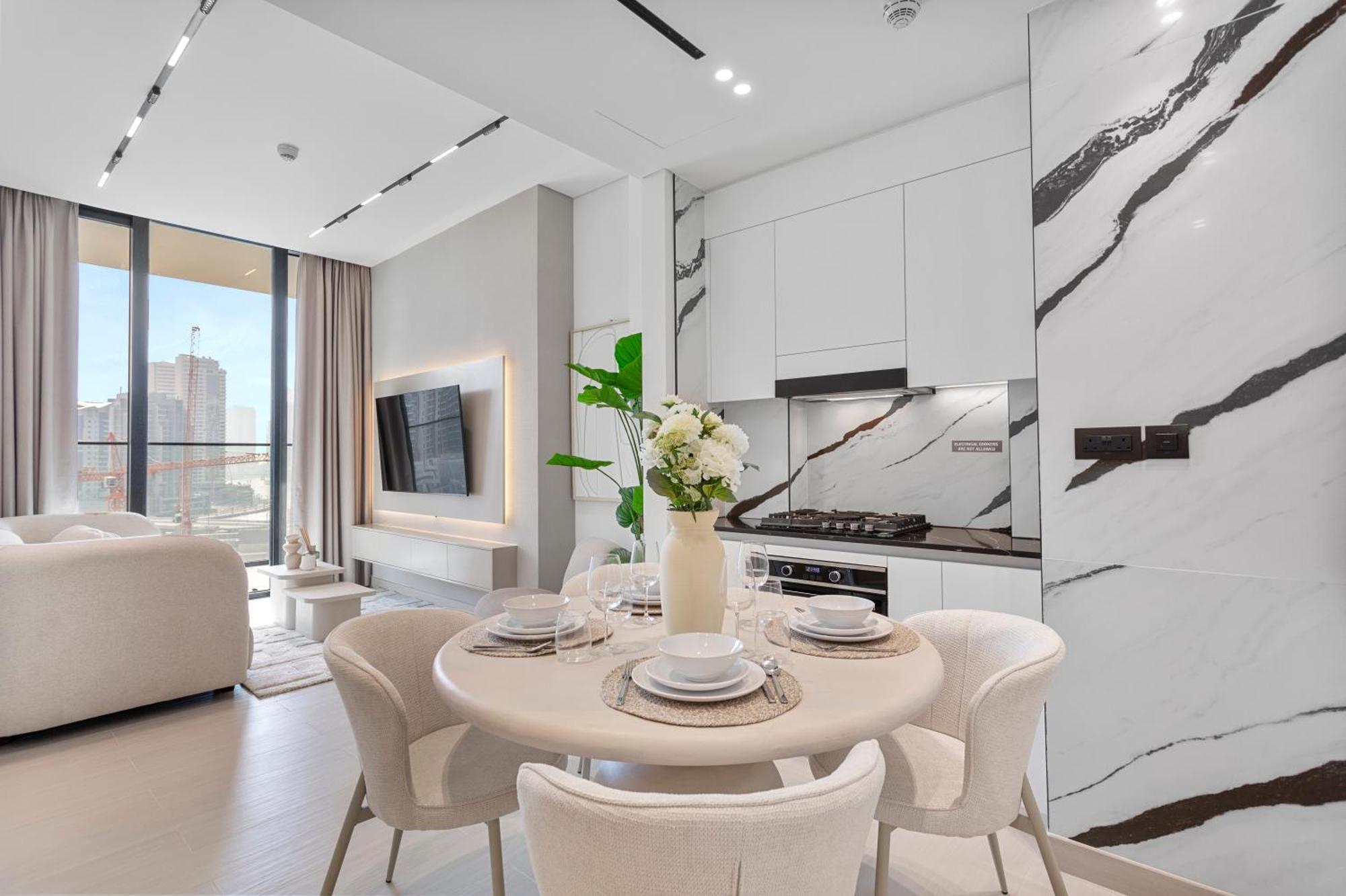Exclusive 1 Bedroom In Trillionaire Residences *