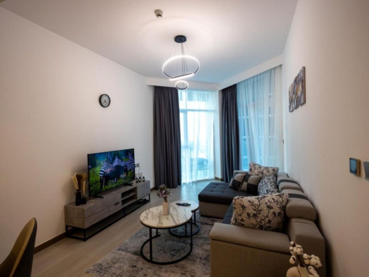 Apartment Fresh Luxury 2br With Amazing View *