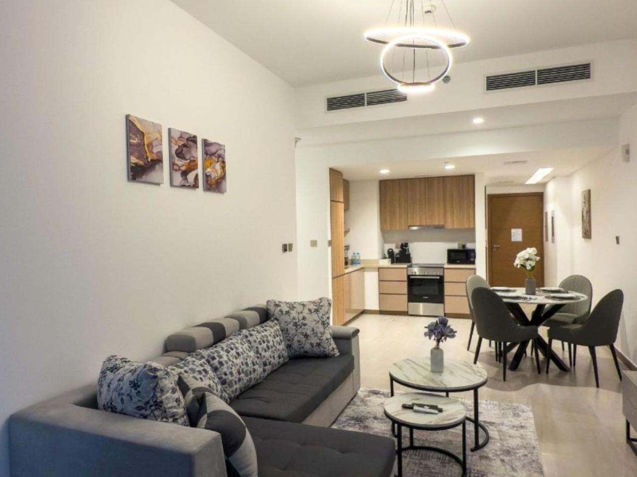 Fresh Luxury 2br With Amazing View Apartment