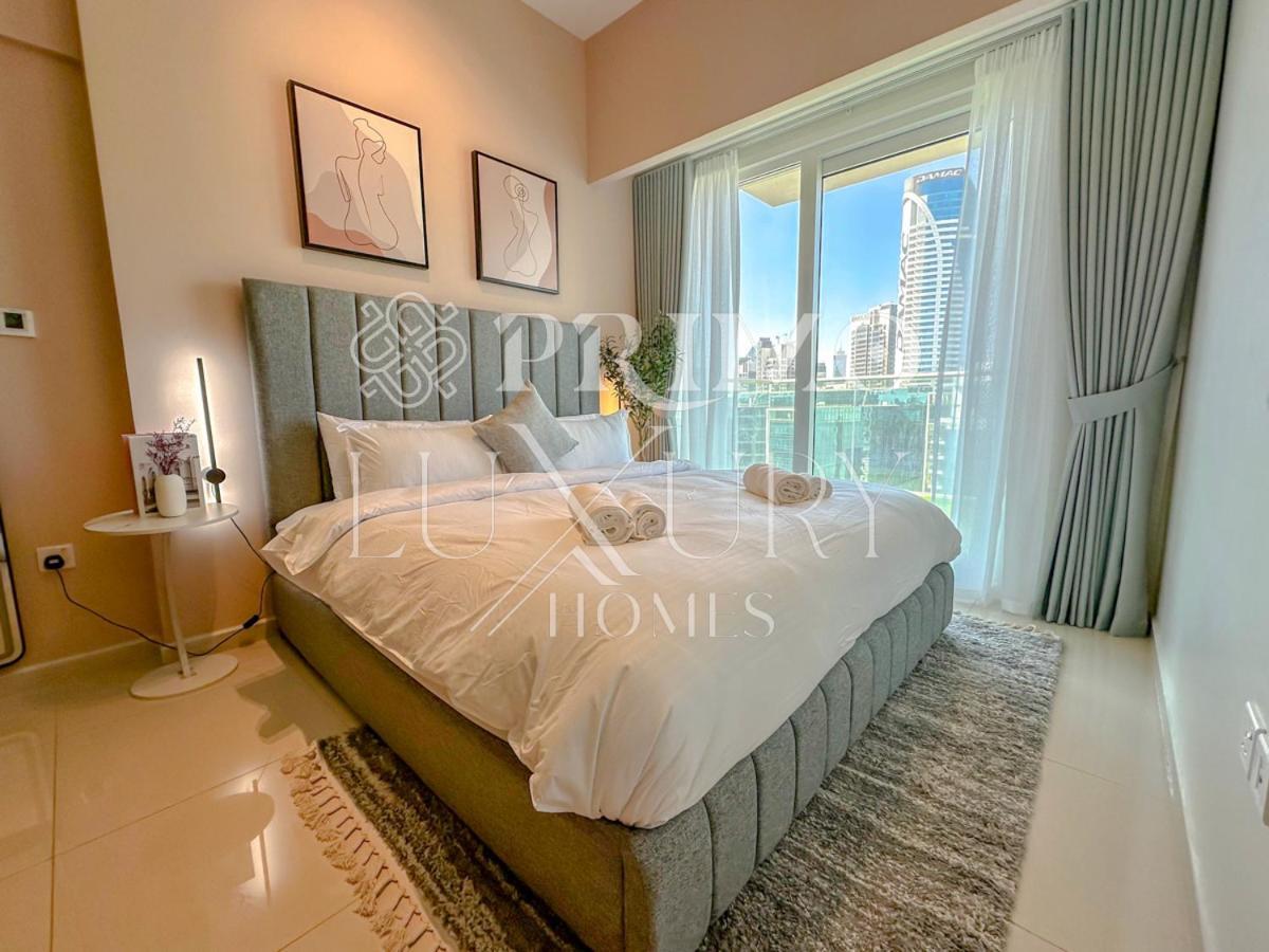 Apartment Premium 2-bedroom Living In Reva Residences,