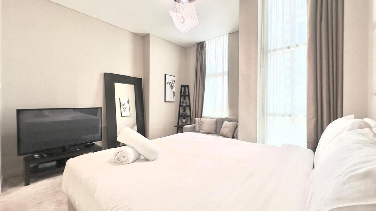 Modern In Damac Park Business Bay *