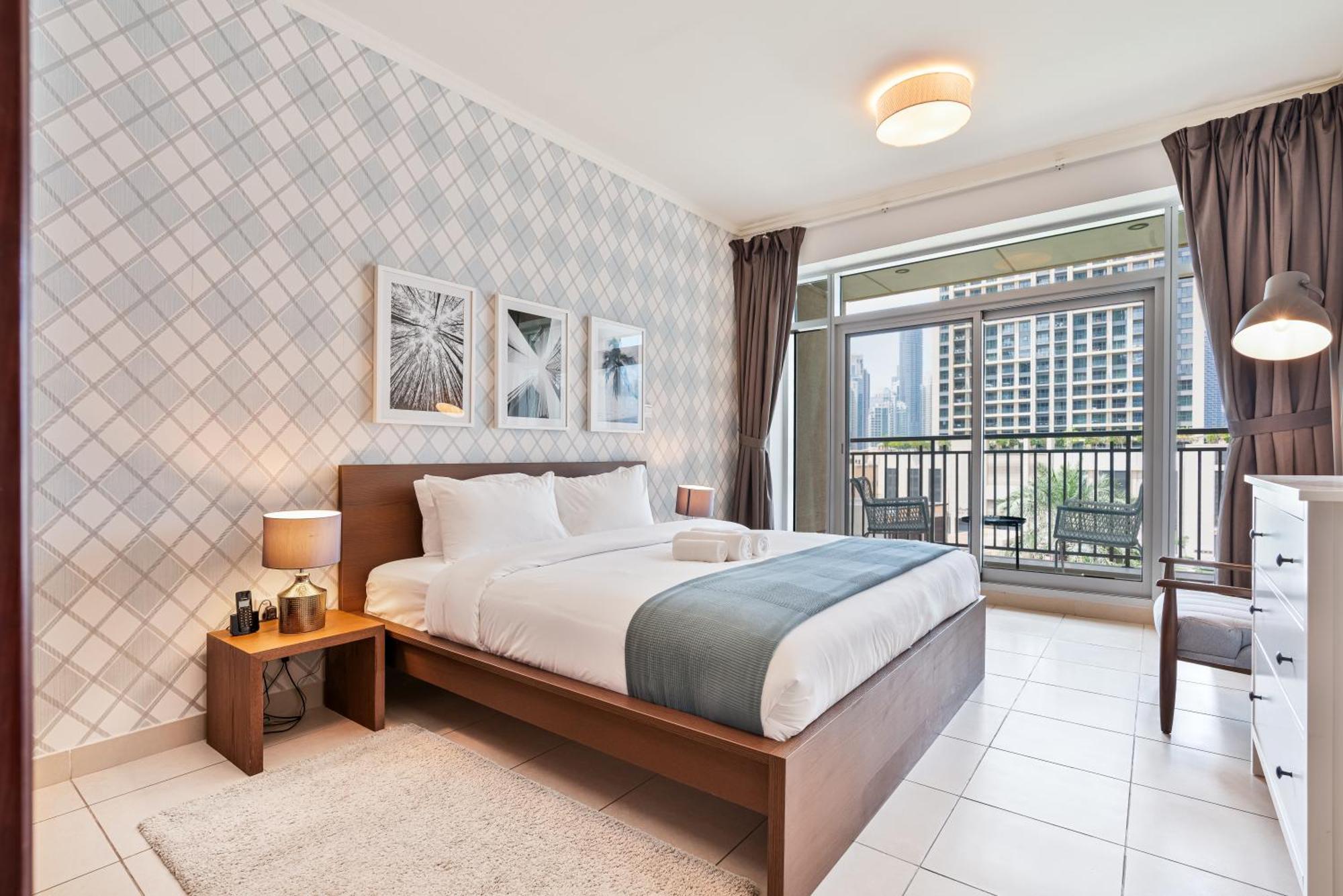 Vibrant 1br With Burj Khalifa View