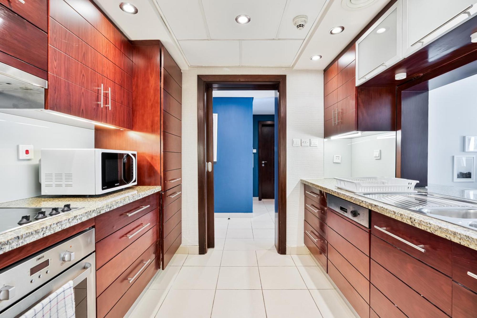 Vibrant 1br With Burj Khalifa View * Dubai