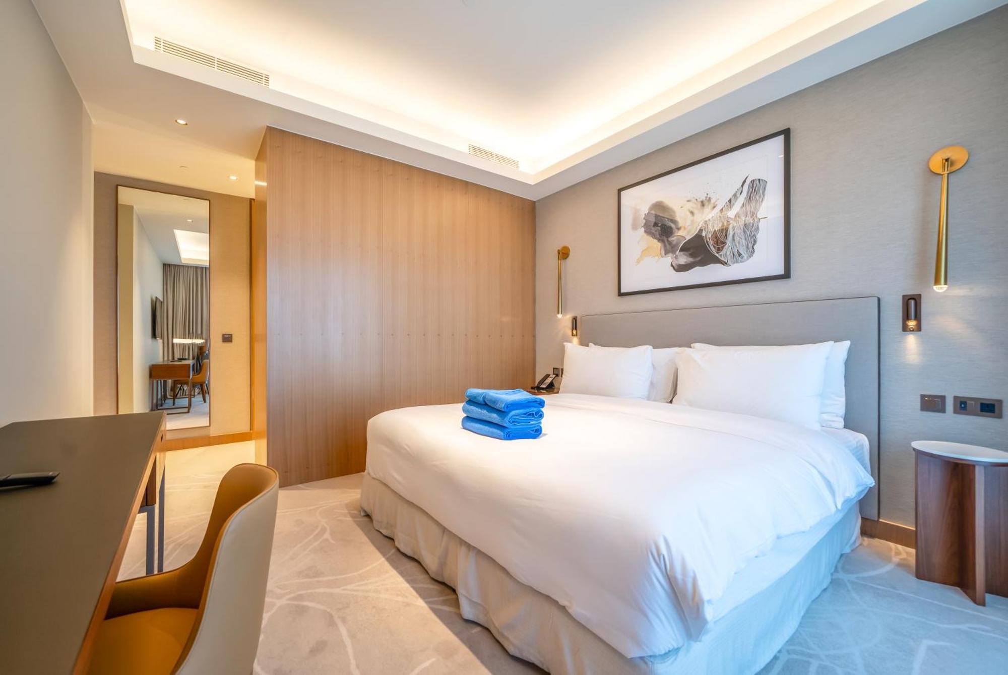 Newarabian 3 Bedroom Address Opera Downtown