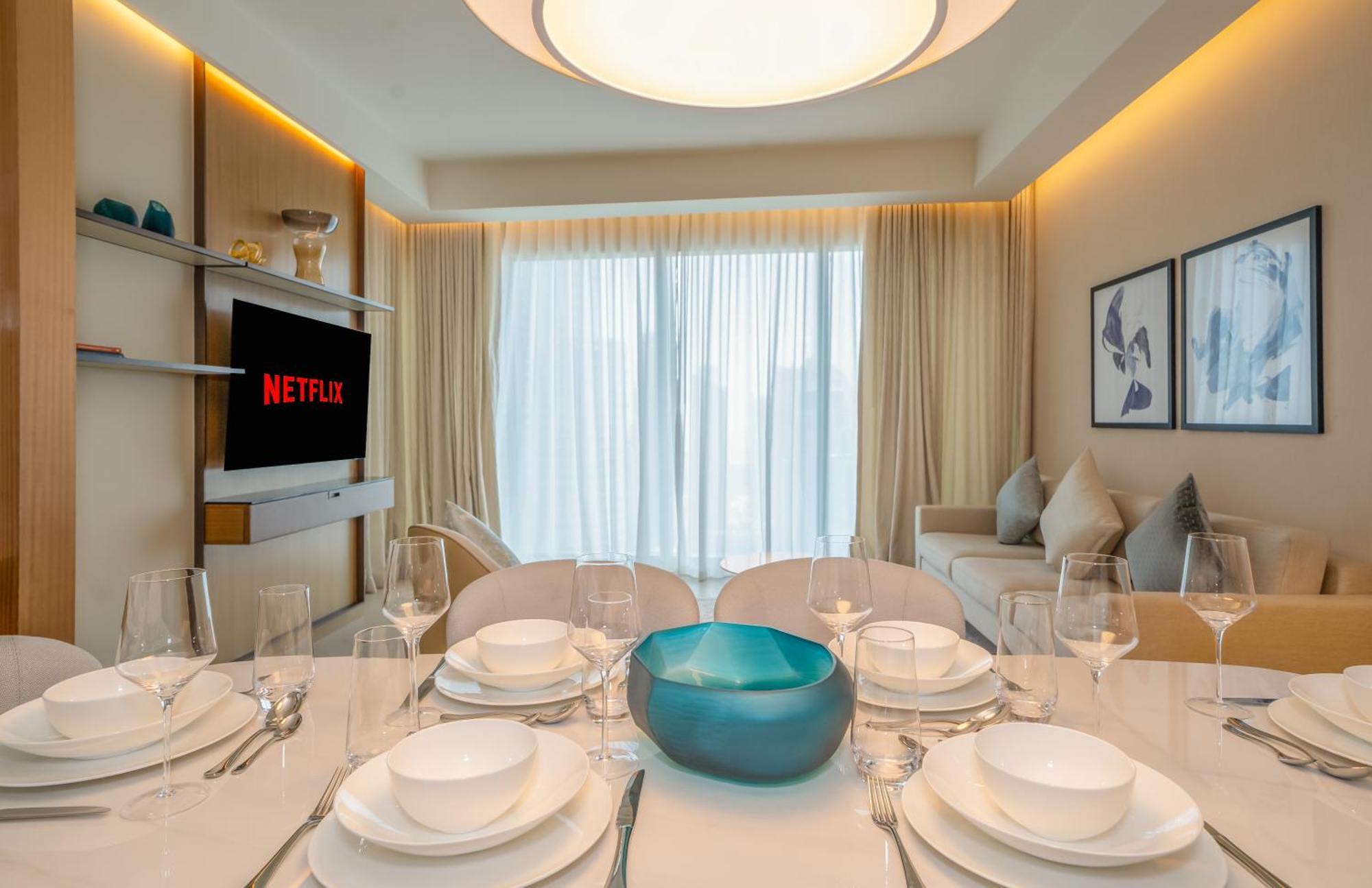 Newarabian 3 Bedroom Address Opera Downtown * Dubai