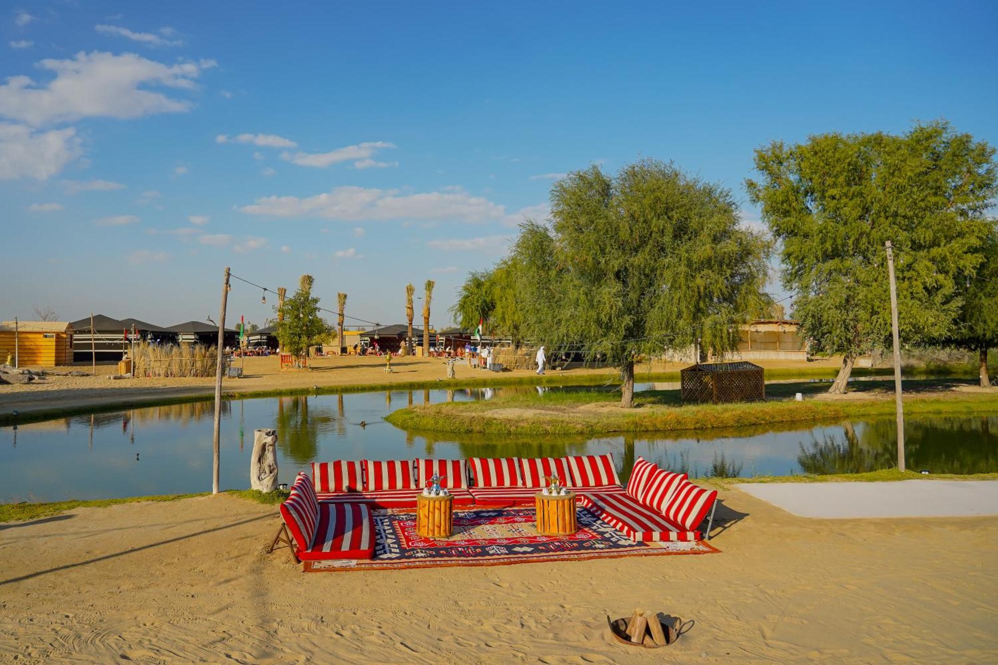 Al Marmoom Oasis Luxury Tents And Bedouin Experience Dubai